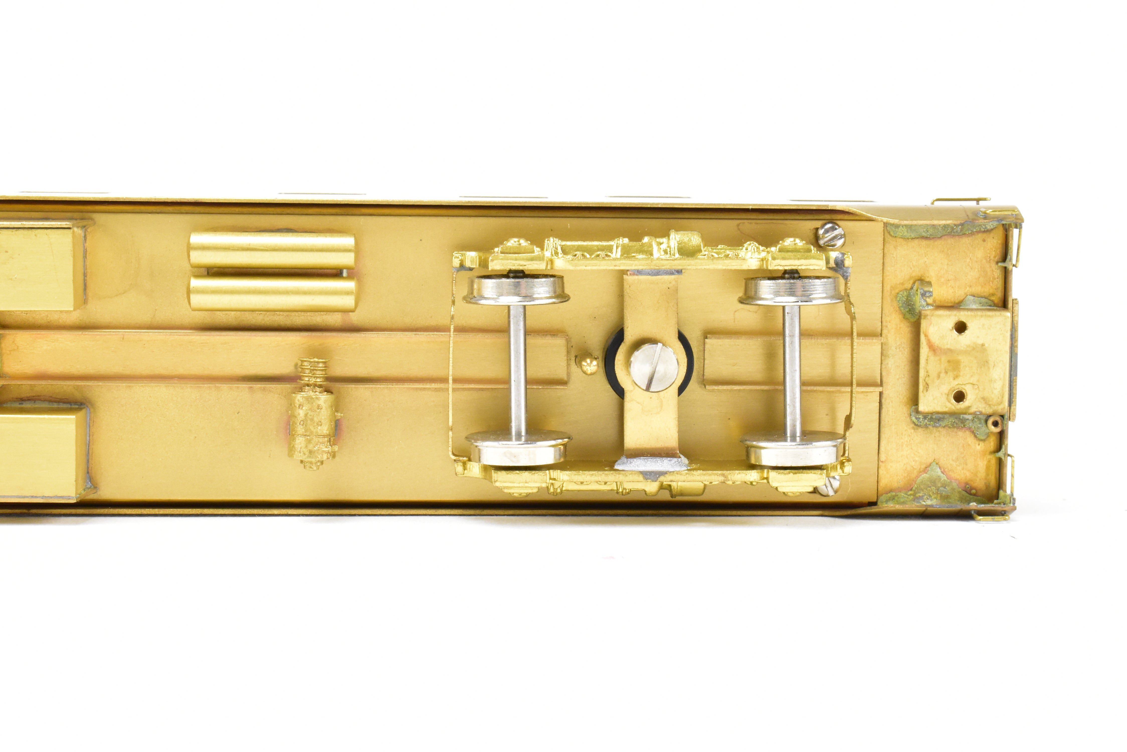 HO Brass Oriental Limited NP - North Coast Limited Sleeper #350 Deskirted Model