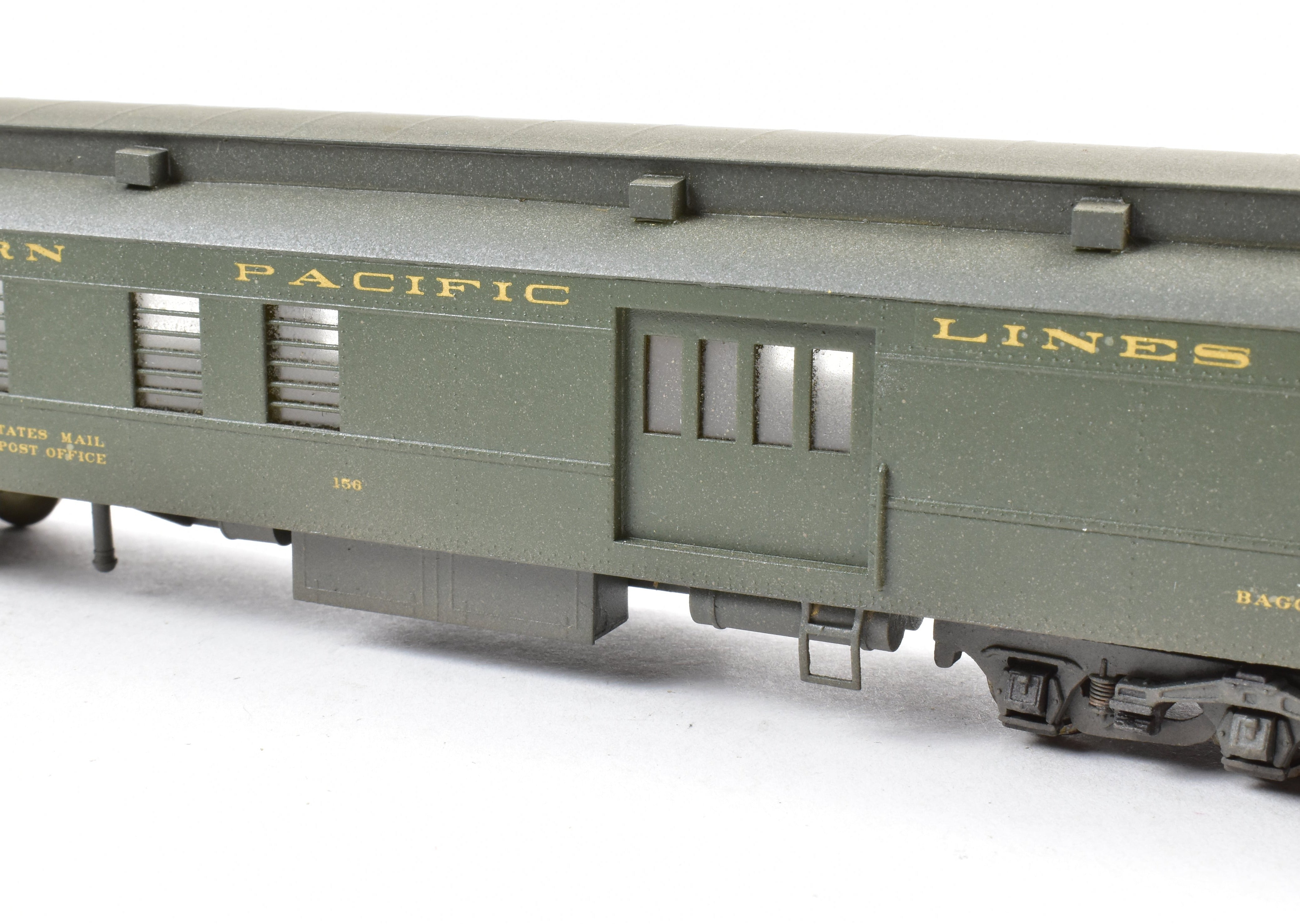 HO Scale Brass Lambert Southern Pacific Heavyweight Combine Baggage RPO Model Train Car with Central Valley Trucks