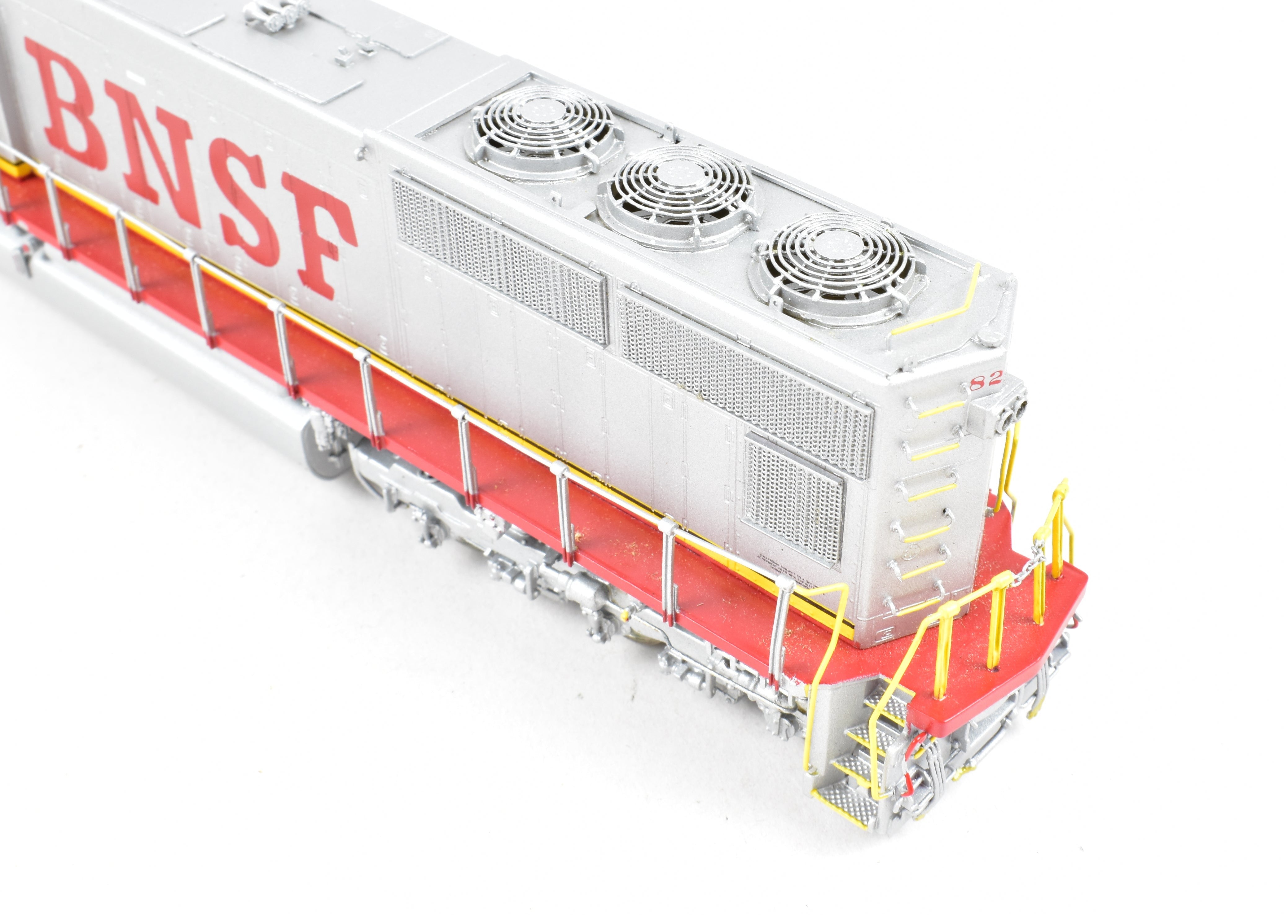 HO Scale Brass Model Train - Overland Models, Inc. BNSF - Burlington Northern Santa Fe EMD SD75M FP Locomotive #8275 REBOXX
