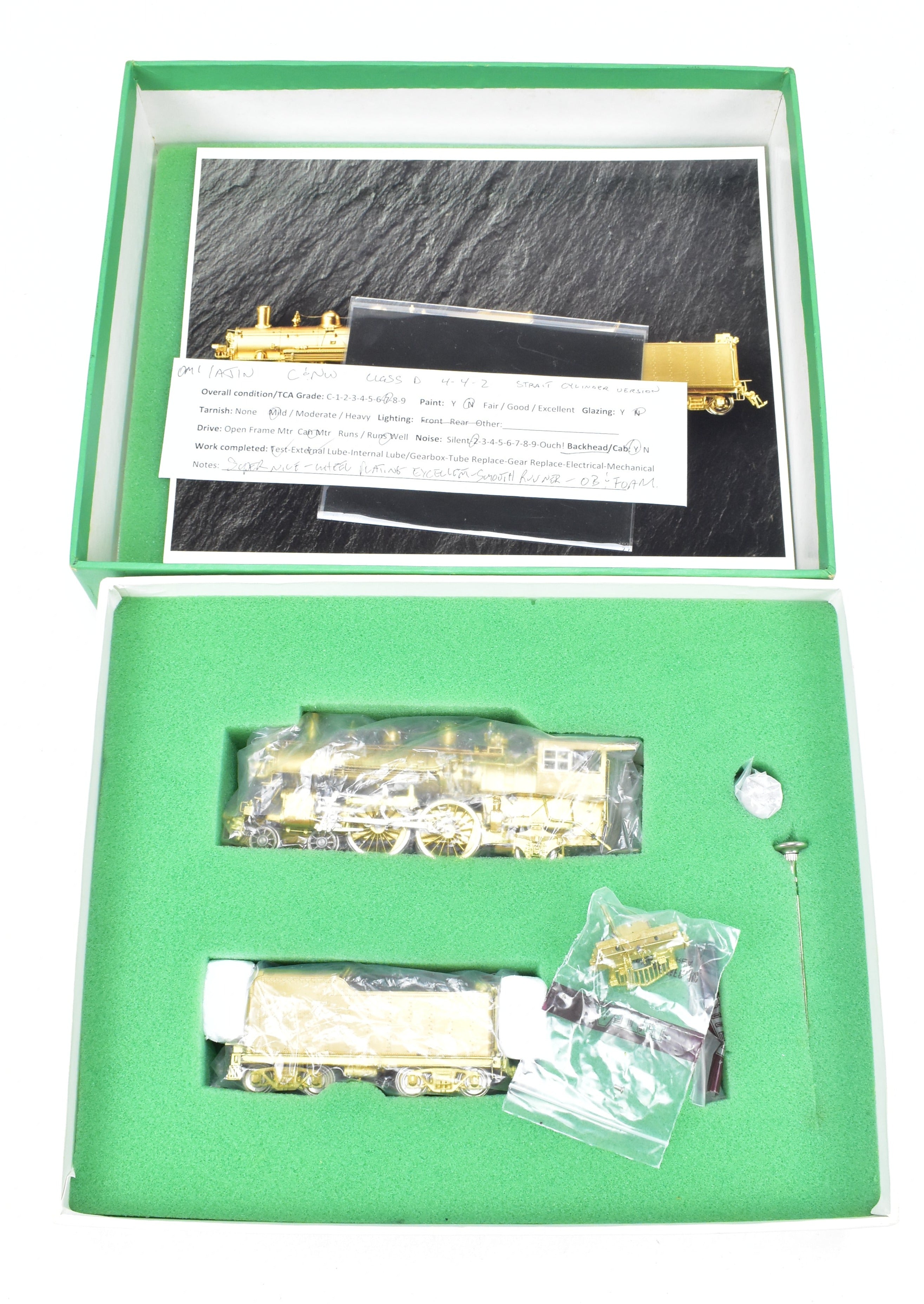 HO Scale Brass Model Train - Overland Models Chicago & North Western D 4-4-2 Atlantic Steam Locomotive