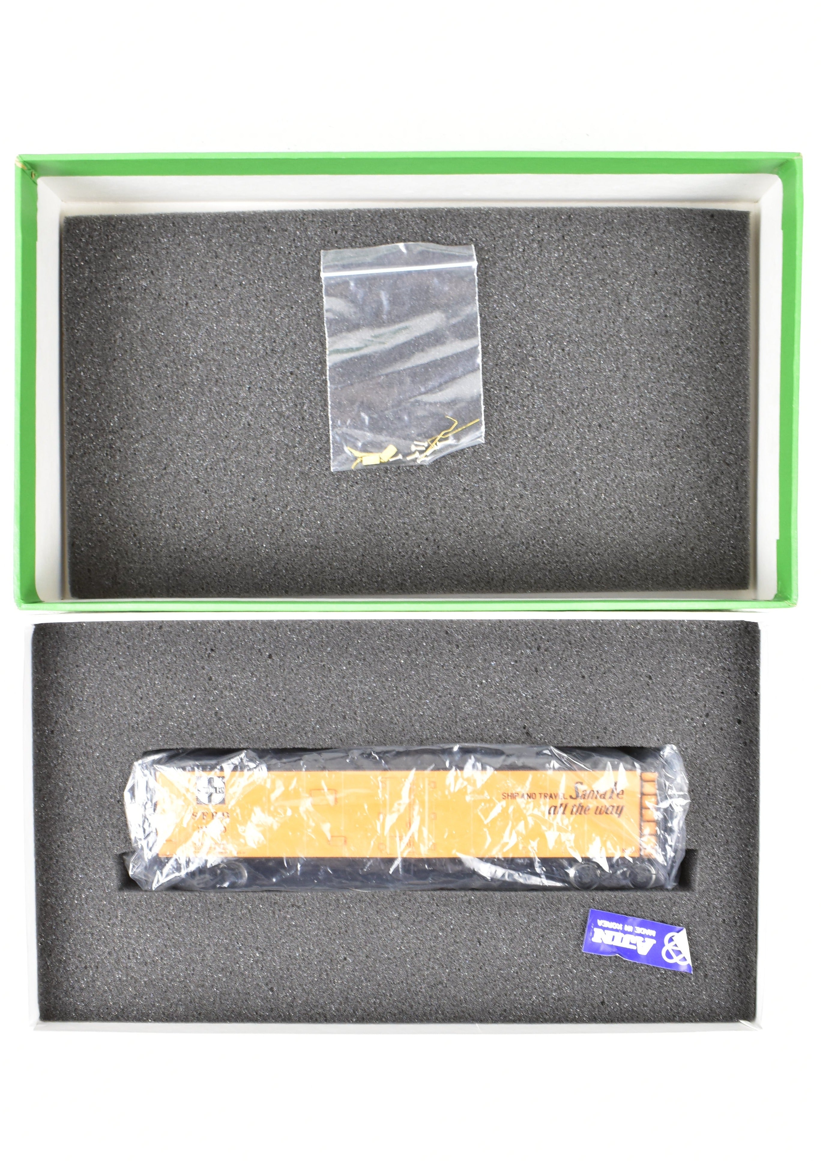 HO Scale Brass Model - Overland Models, Inc. ATSF - Santa Fe SFRD Rr - 30 Class 50 - Foot Ice Bunker Steel Refrigerator Car with Custom Painting by Turner Junction Models
