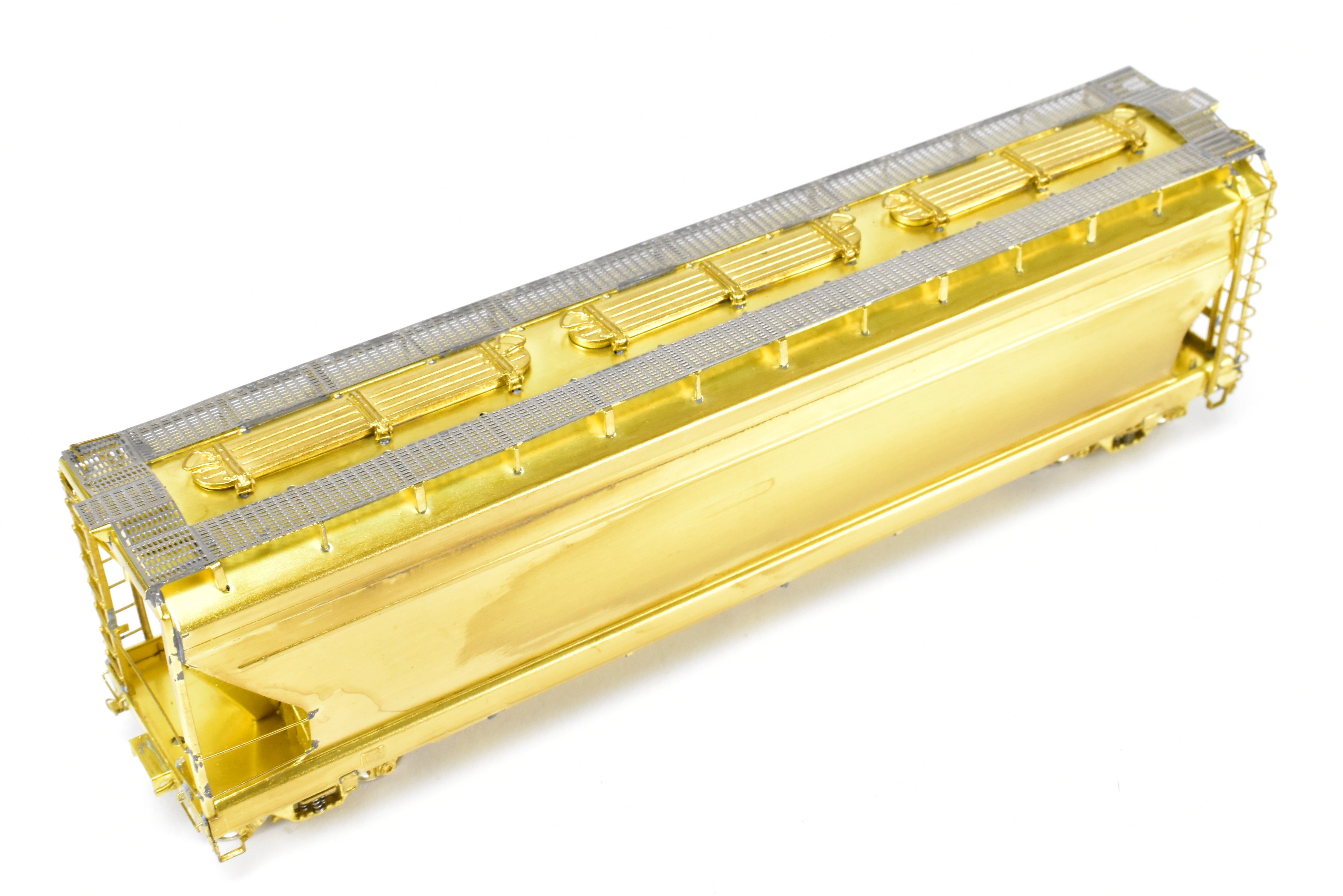 HO Scale Brass OMI - Overland Models, Inc. Various Roads ACF 3 - Bay Counterflow 4650 Cubic Feet Covered Hopper Model with 3 Long Hatches