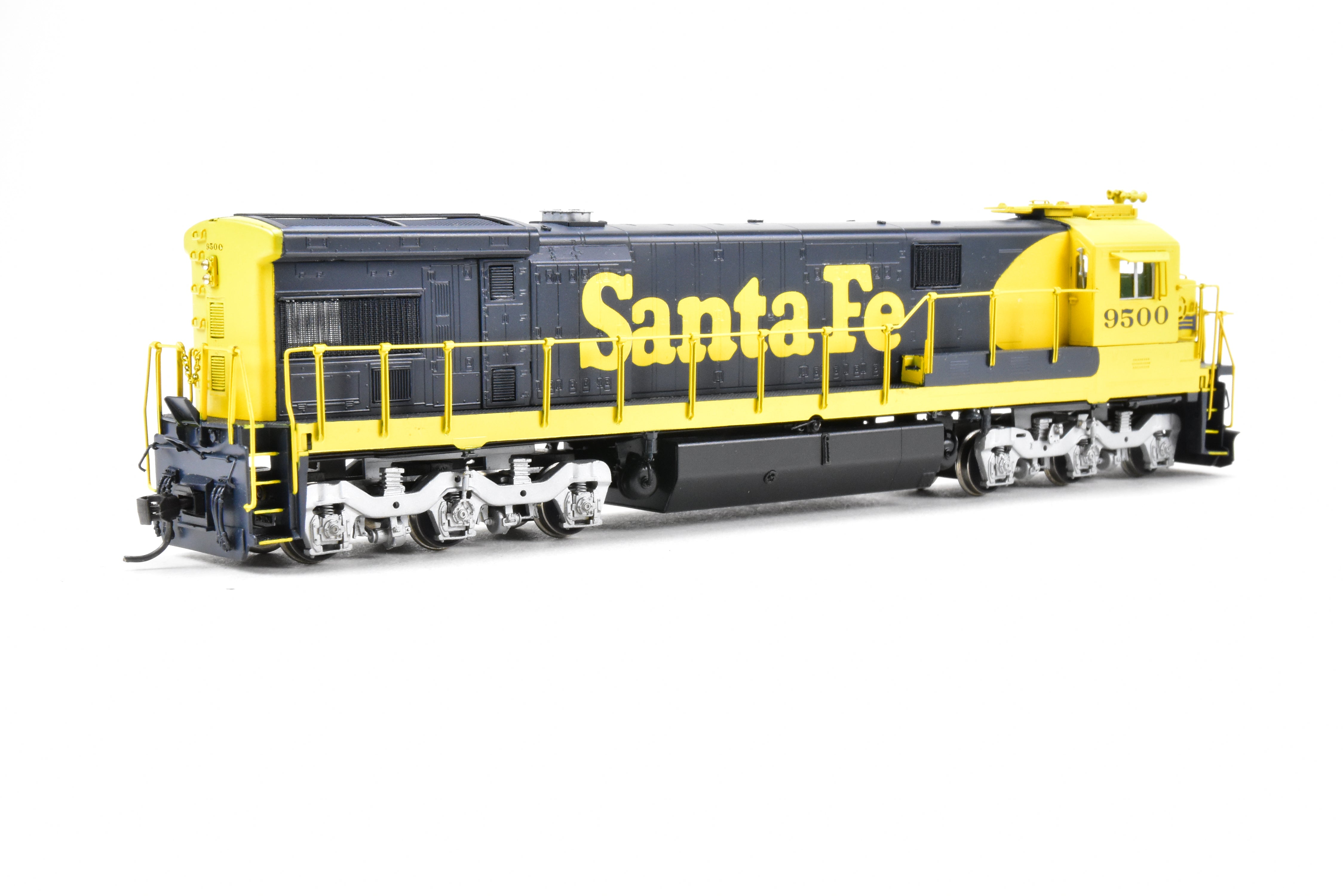 HO Scale Brass Model Train Engine - Overland Models, Inc. ATSF - Santa Fe GE U36C Rebuilt CP No. 9500 by Ajin Precision