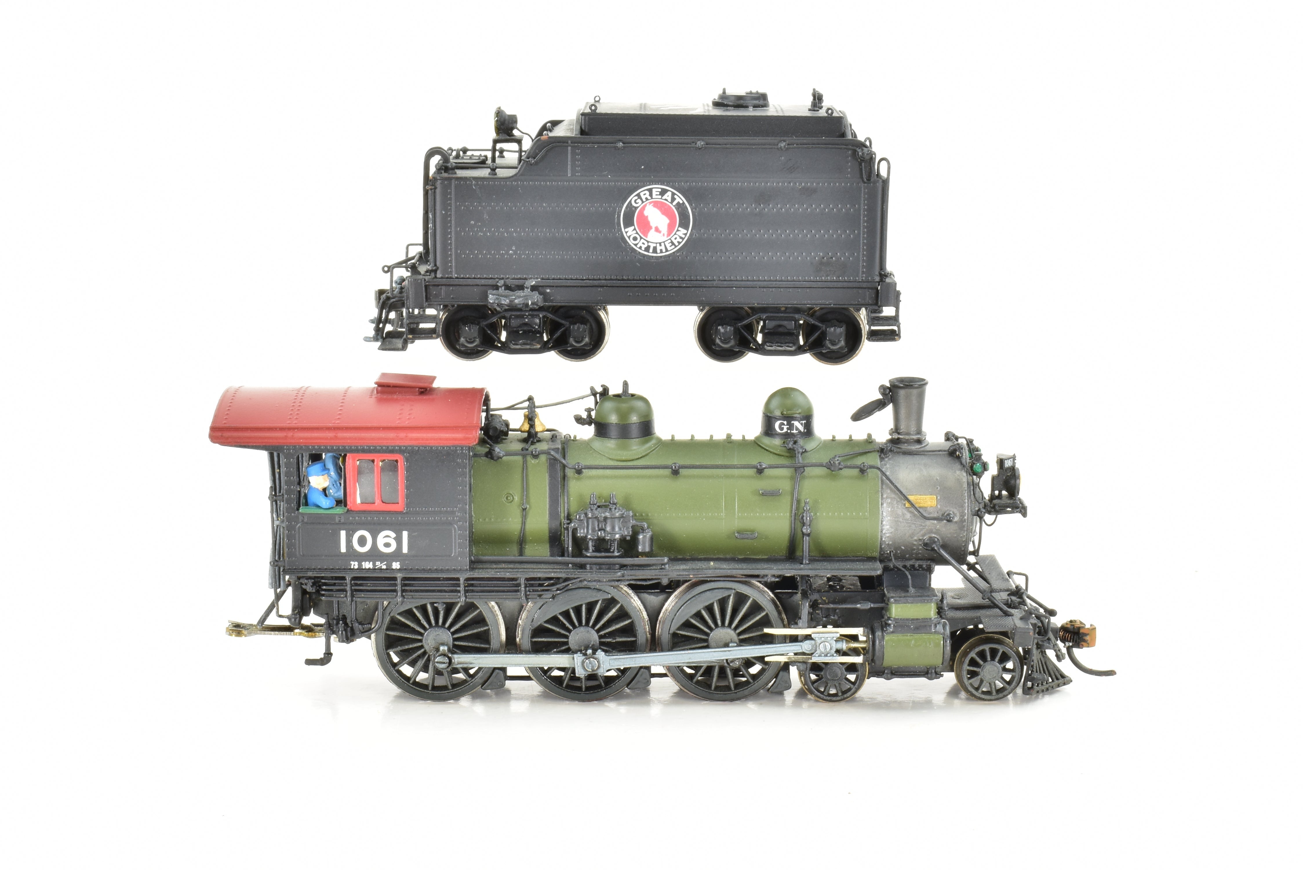 HO Scale Custom-Painted Brass Great Northern 4-6-0 Class E-8 Model No. 1061