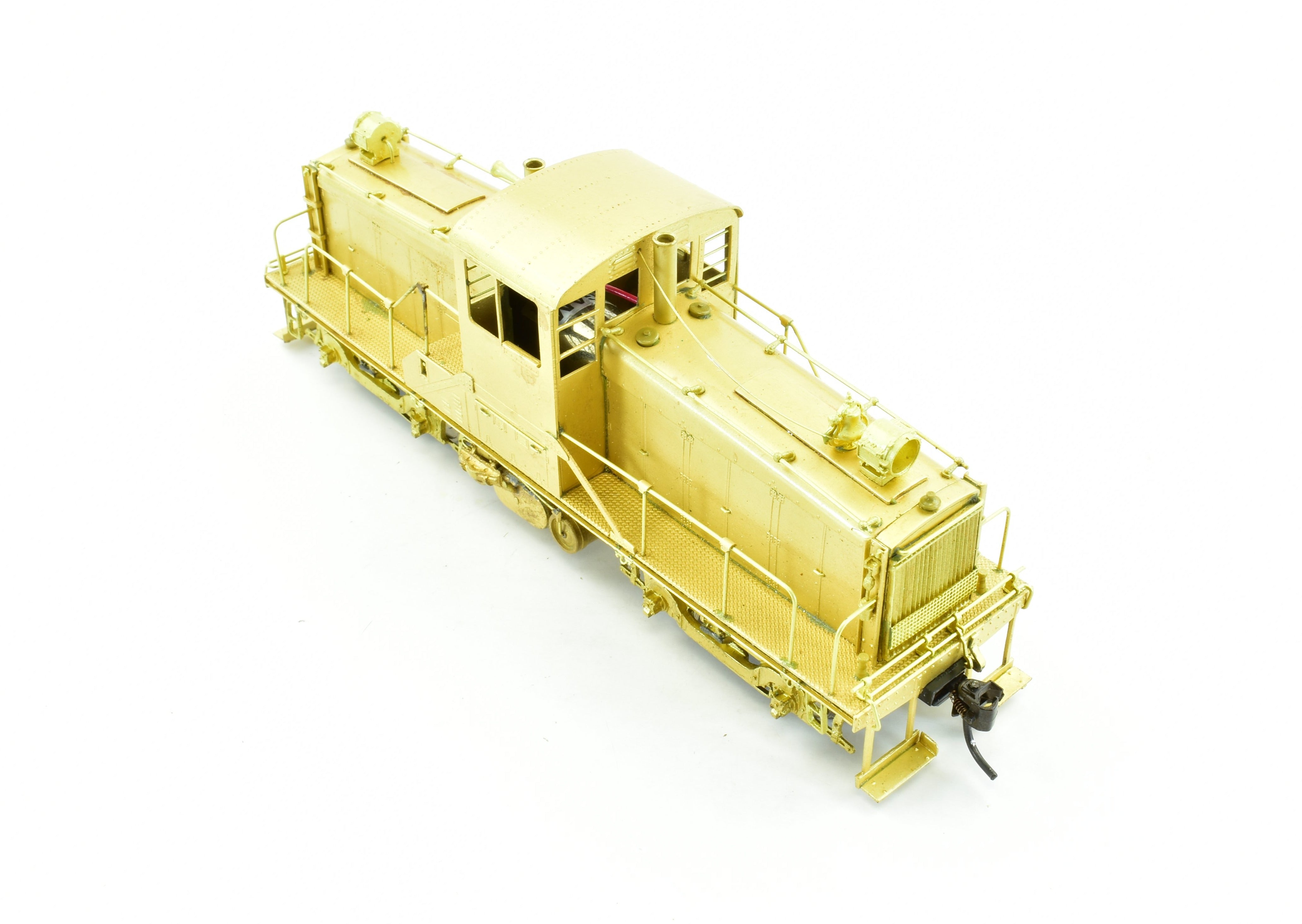HO Scale Brass Oriental Limited CB&Q - Burlington Route Midwest Locomotive Works 65 - Ton Center - Cab Diesel Switcher Model Train