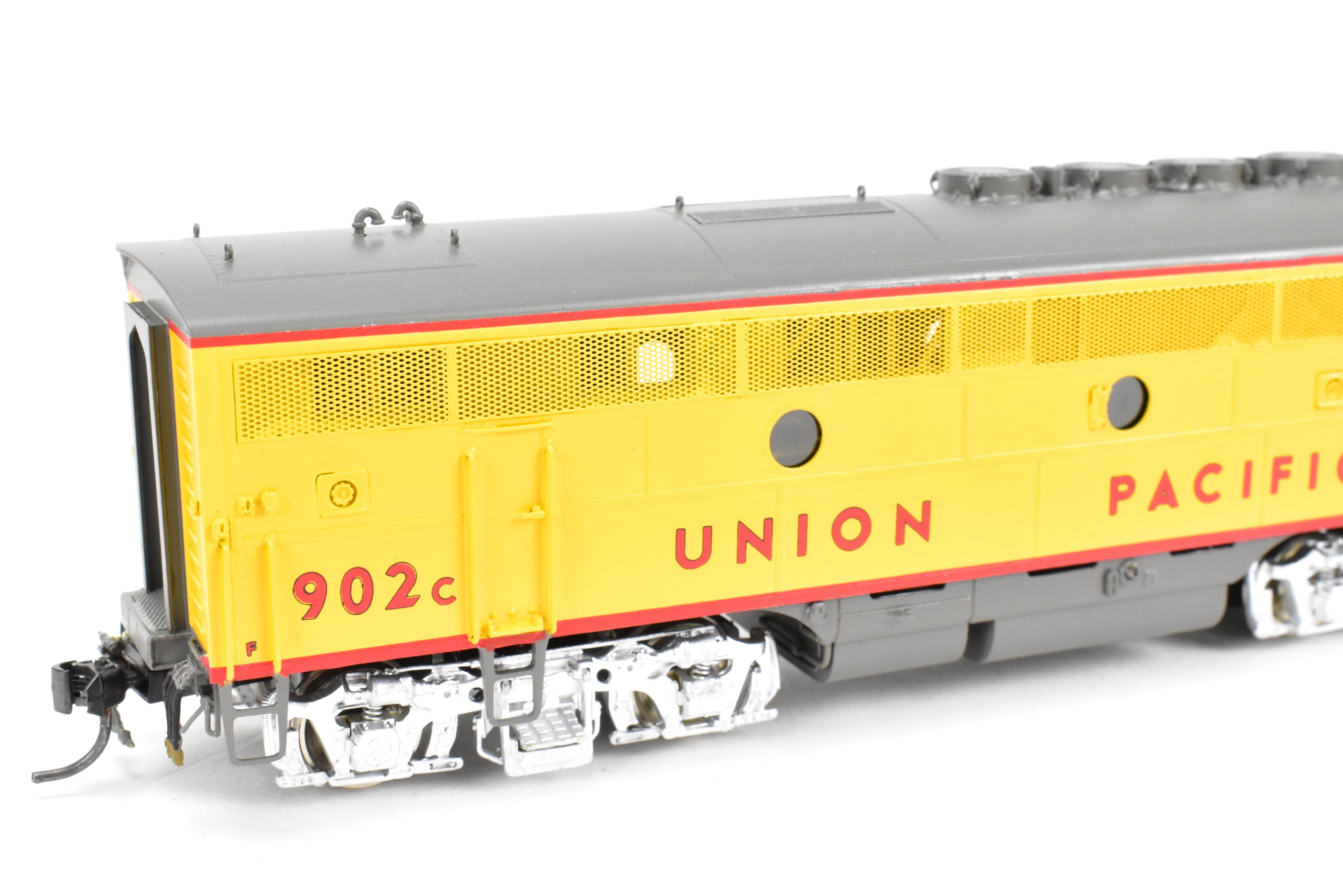 HO Scale Brass OMI Union Pacific EMD F-3 PH II A/B/B Powered Set