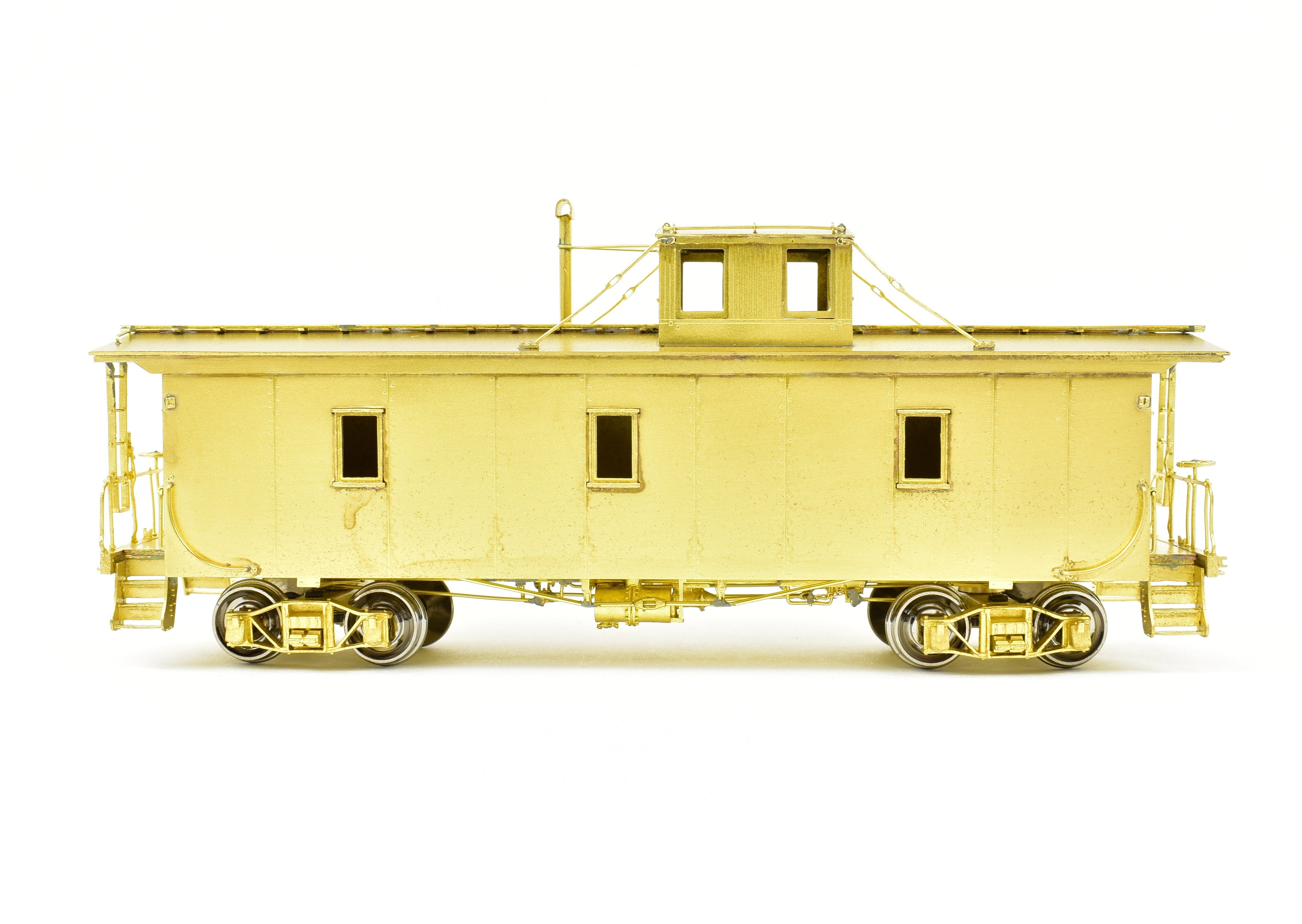 HO Brass OMI Overland Models Soo Line Wood Sheath Caboose with Two Side Windows