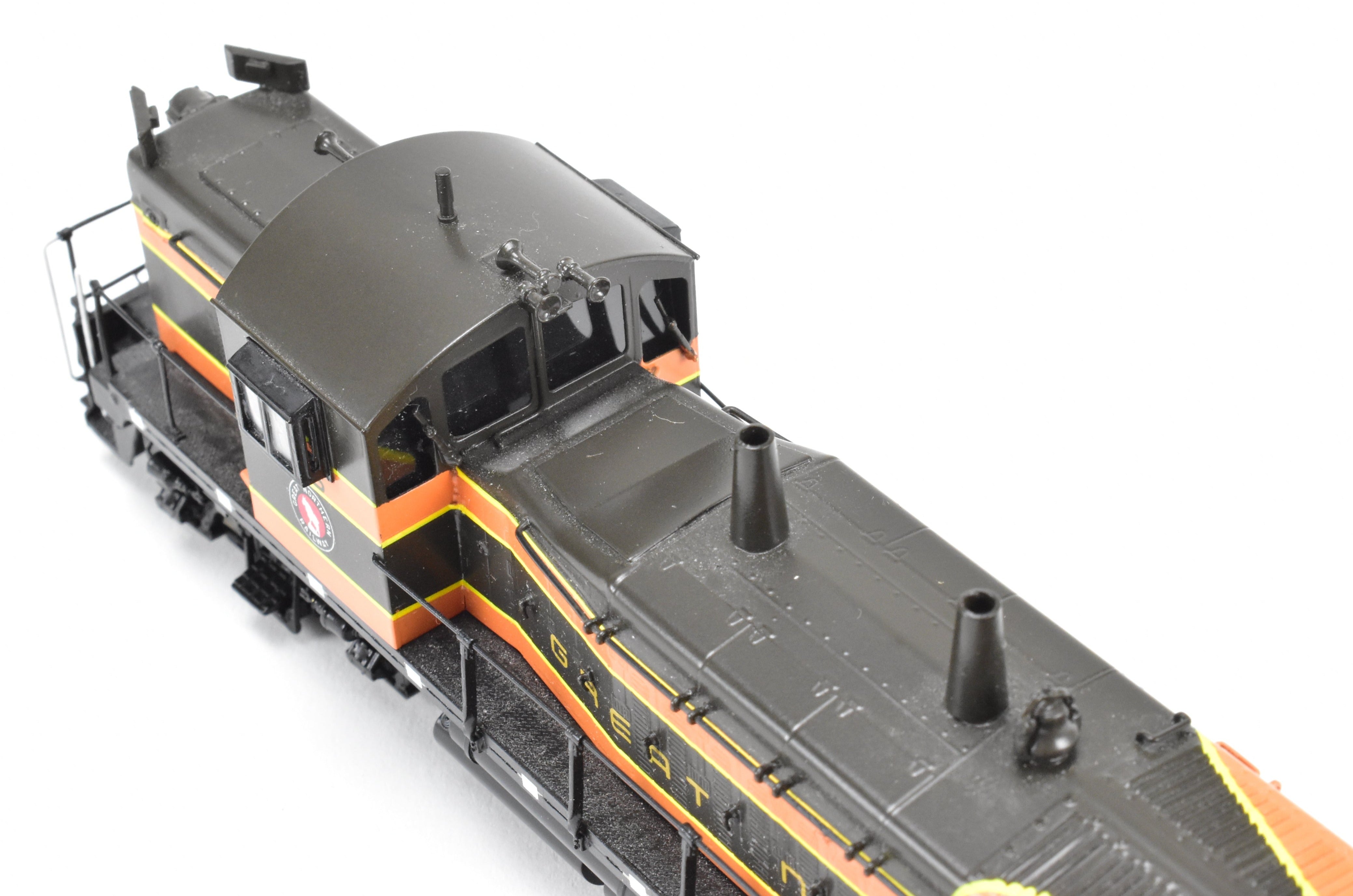 HO Scale Brass Model Train - Overland Models Inc. (OMI) Great Northern EMD NW - 5 Modernized Pro - Painted Locomotive No. 186