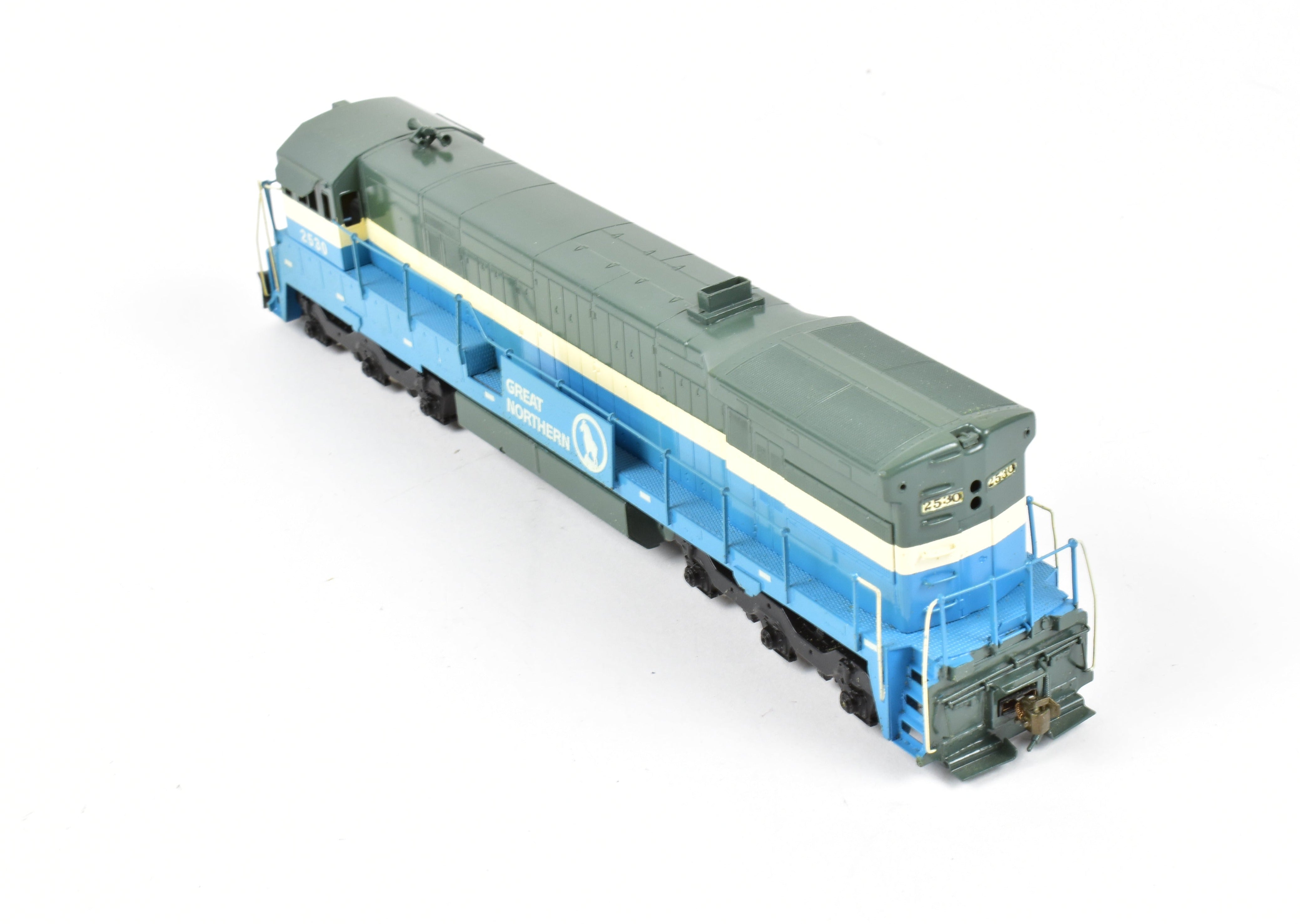 HO Scale Brass ALCO Model - Great Northern General Electric U - 33C Diesel Locomotive with Custom Painting