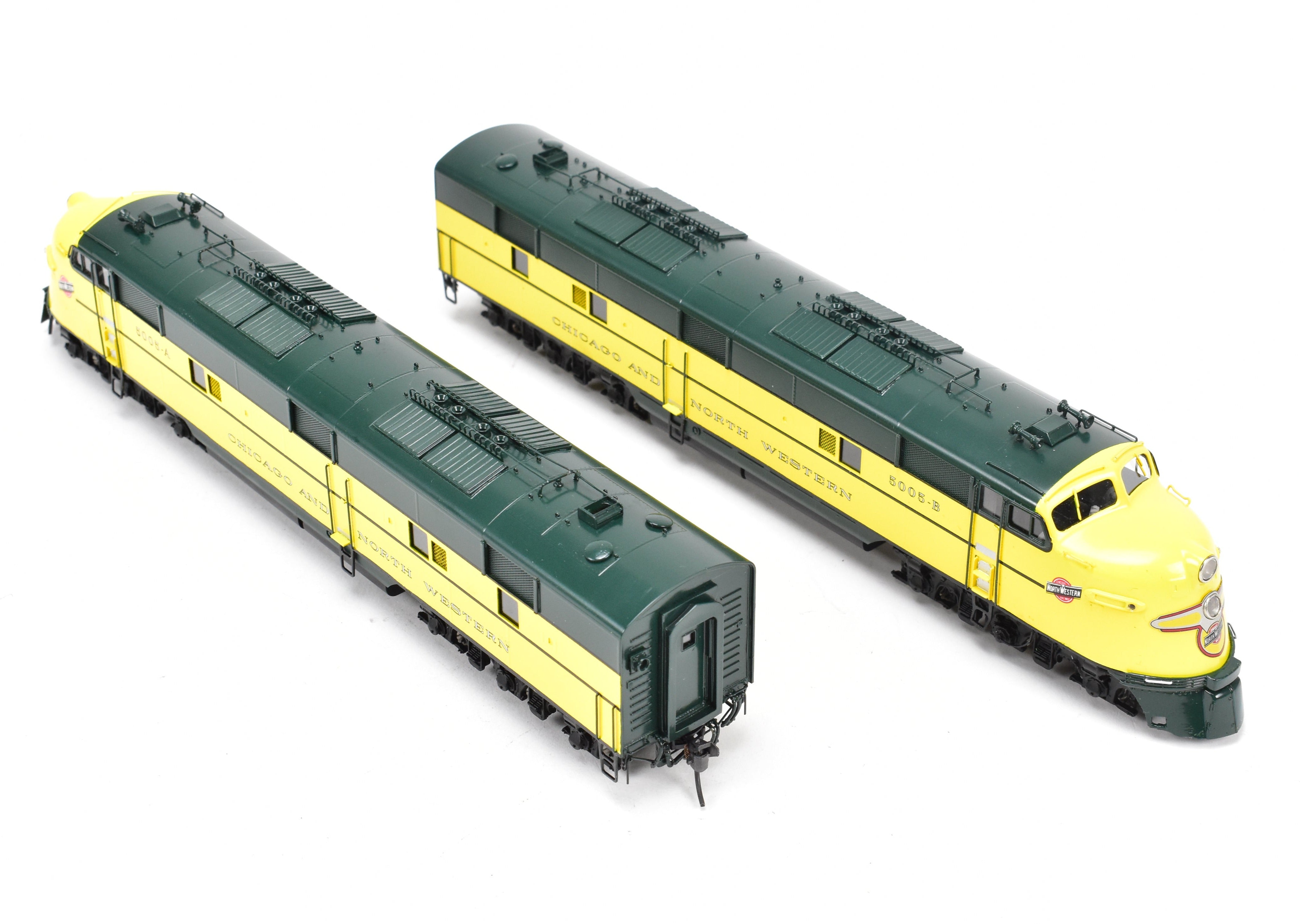 HO Scale Brass CIL - Challenger Imports C&NW EMD E6 A/A Set Locomotives