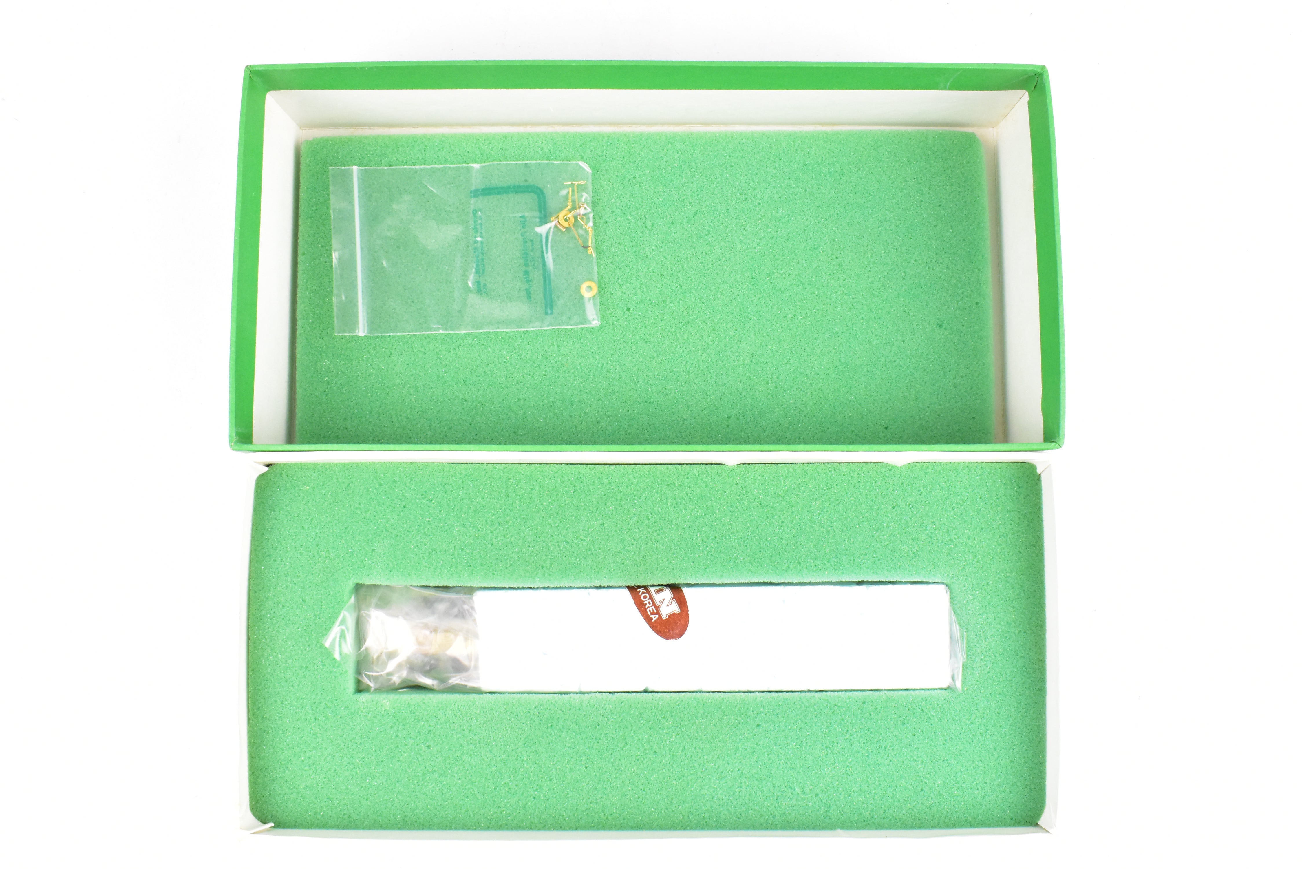 HO Brass OMI 50' TOFC Car TTUX 121046 with National Unitruck