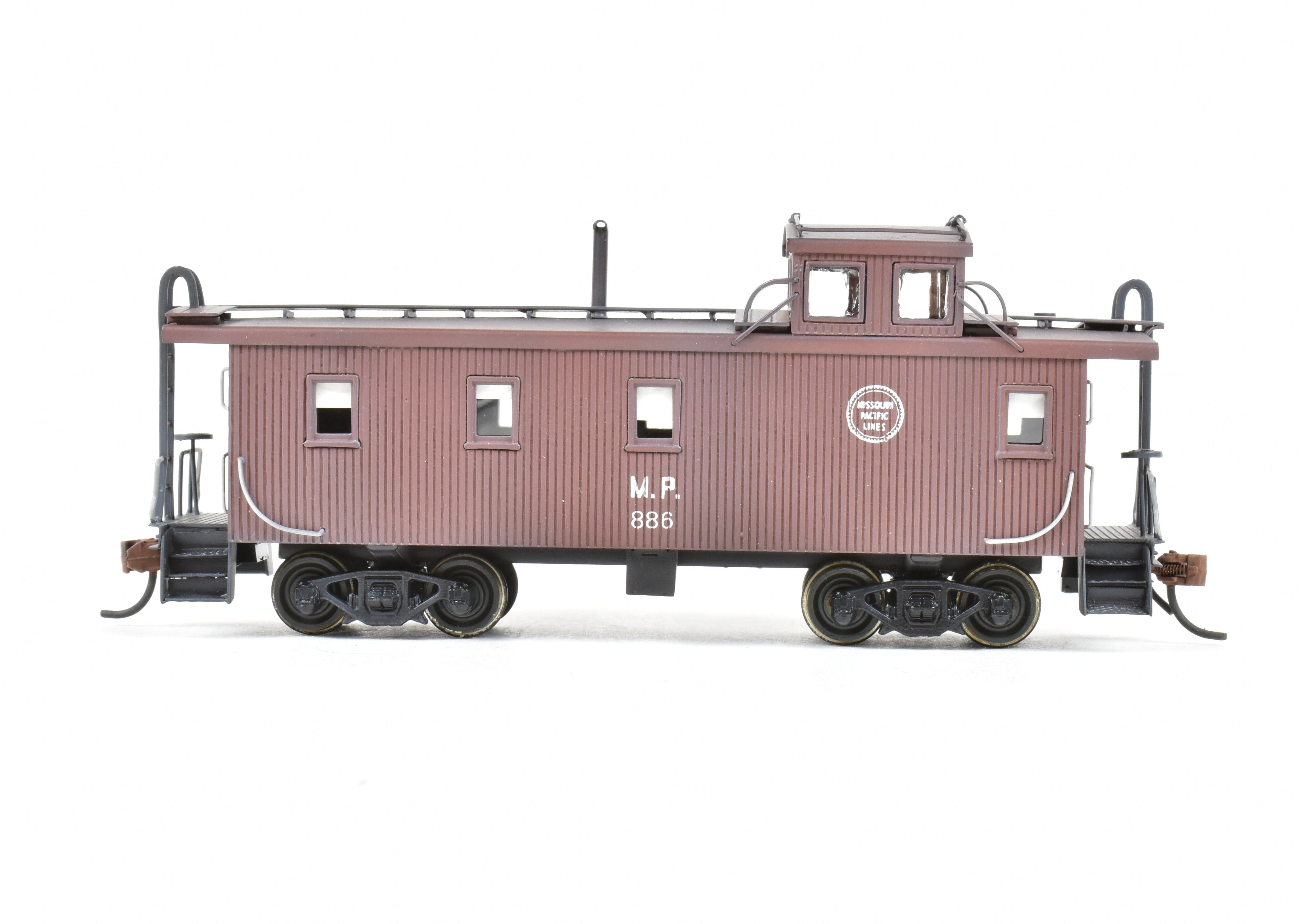 HO Brass Hallmark Missouri Pacific Custom Painted Wood Sheathed Caboose No. 886