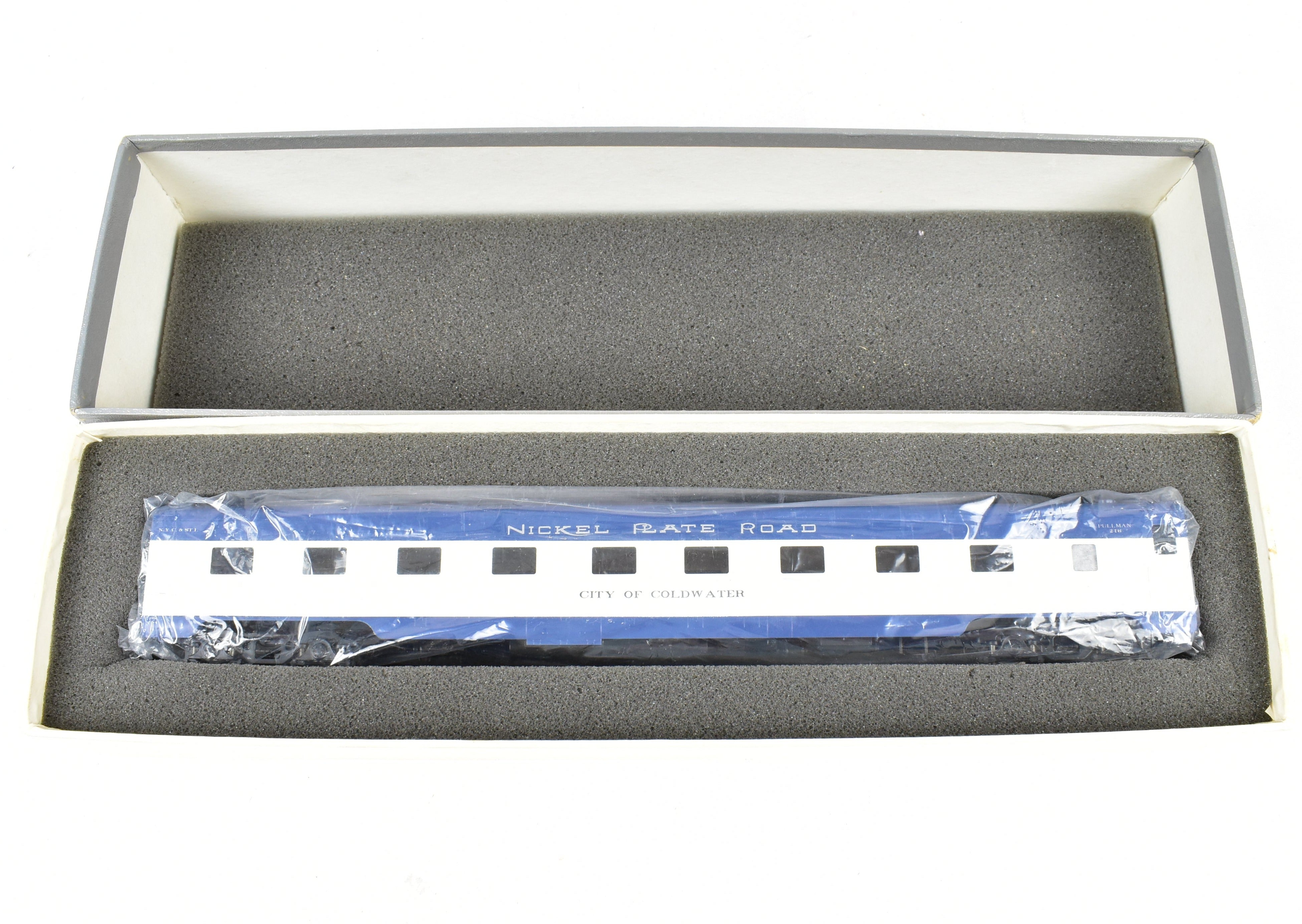 High - Quality HO Scale Brass Great Brass Fleet NKP - Nickel Plate Road Pullman 17 - Roomette Sleeper CP Model Train Car