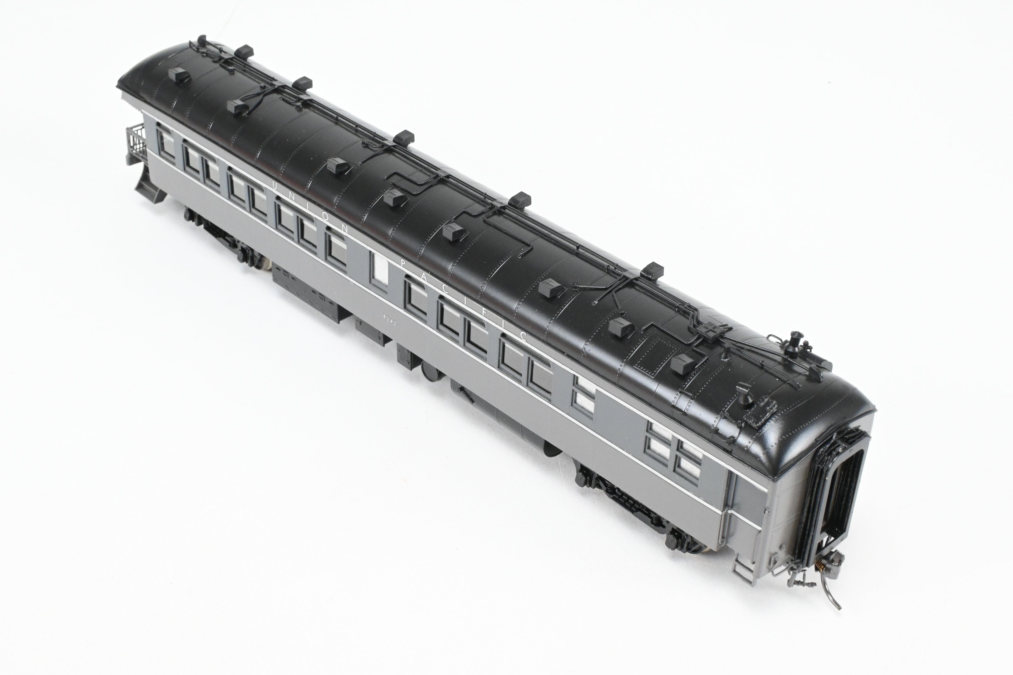 HO Scale Brass Precision Scale Co. Union Pacific Harriman Common Standard Class 60 - O - 1 Observation and Business Car Professionally Painted with Number 1542
