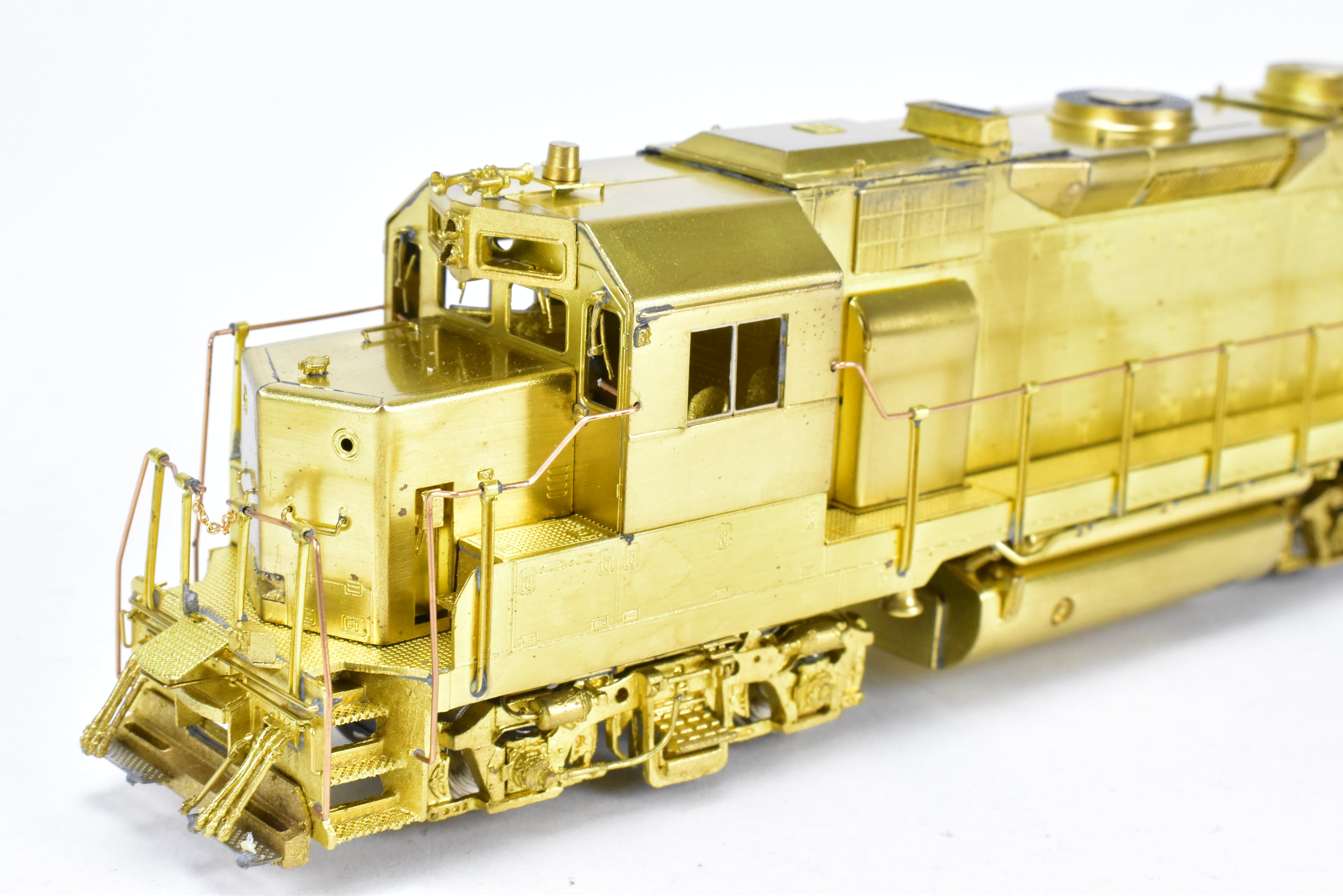 HO Scale Brass Model Train Engine - Overland Models Inc. (OMI) AT&SF - Santa Fe EMD GP35 PH III, Engine Nos. 1400 - 1449 (Previously 3400 - 3449)