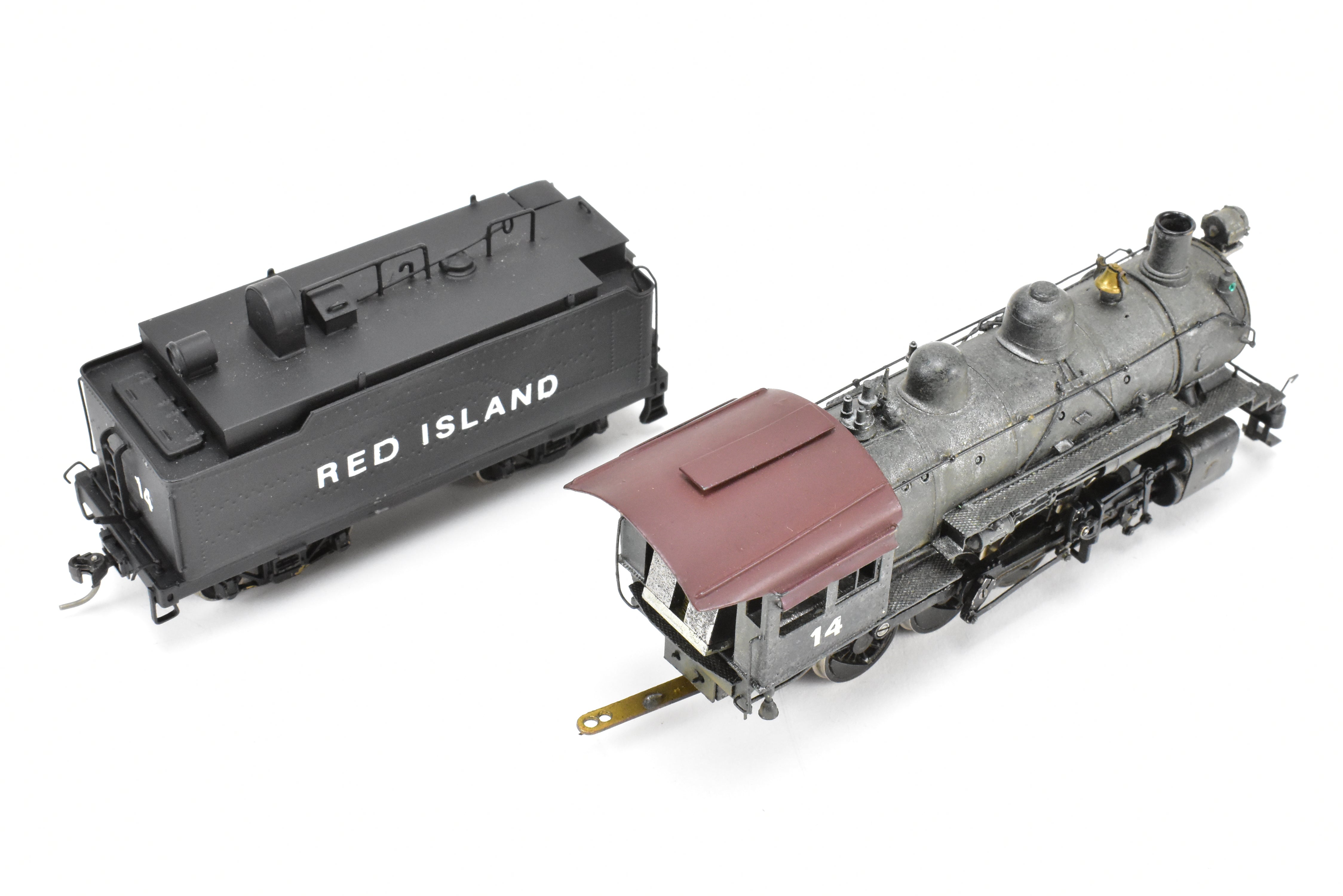 High - Quality HO Scale Brass Pacific Fast Mail Model Train - United ATSF - Santa Fe 2 - 8 - 0 Consolidation Pacific Fast Mail in Private Road Red Island #14, Sold As - Is Condition