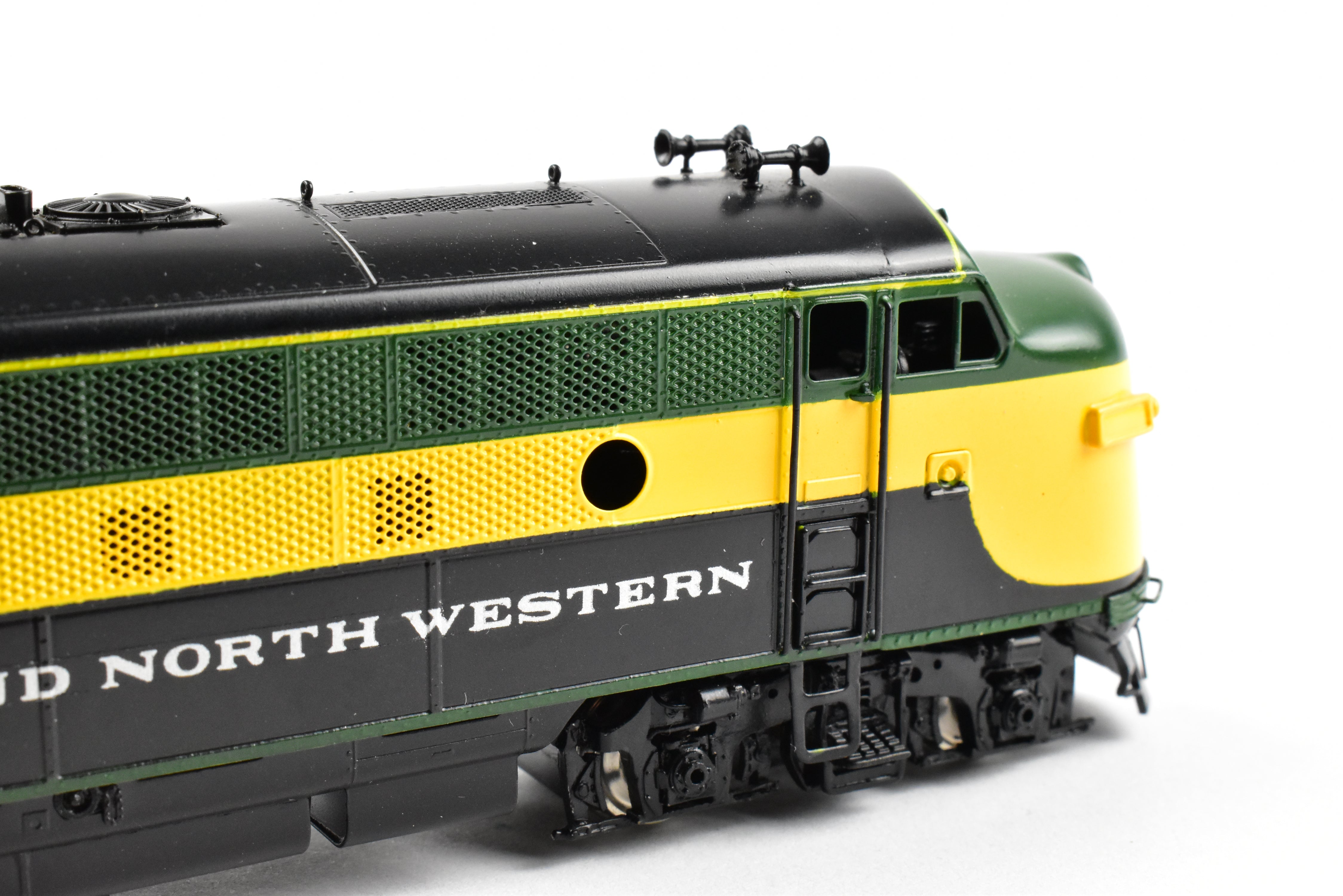 HO Scale Brass Model Train - Chicago and Northwestern EMD F3A/F3A PH II 1500 HP 2-Unit Set in C&NW's Freight Scheme (Oriental Limited)