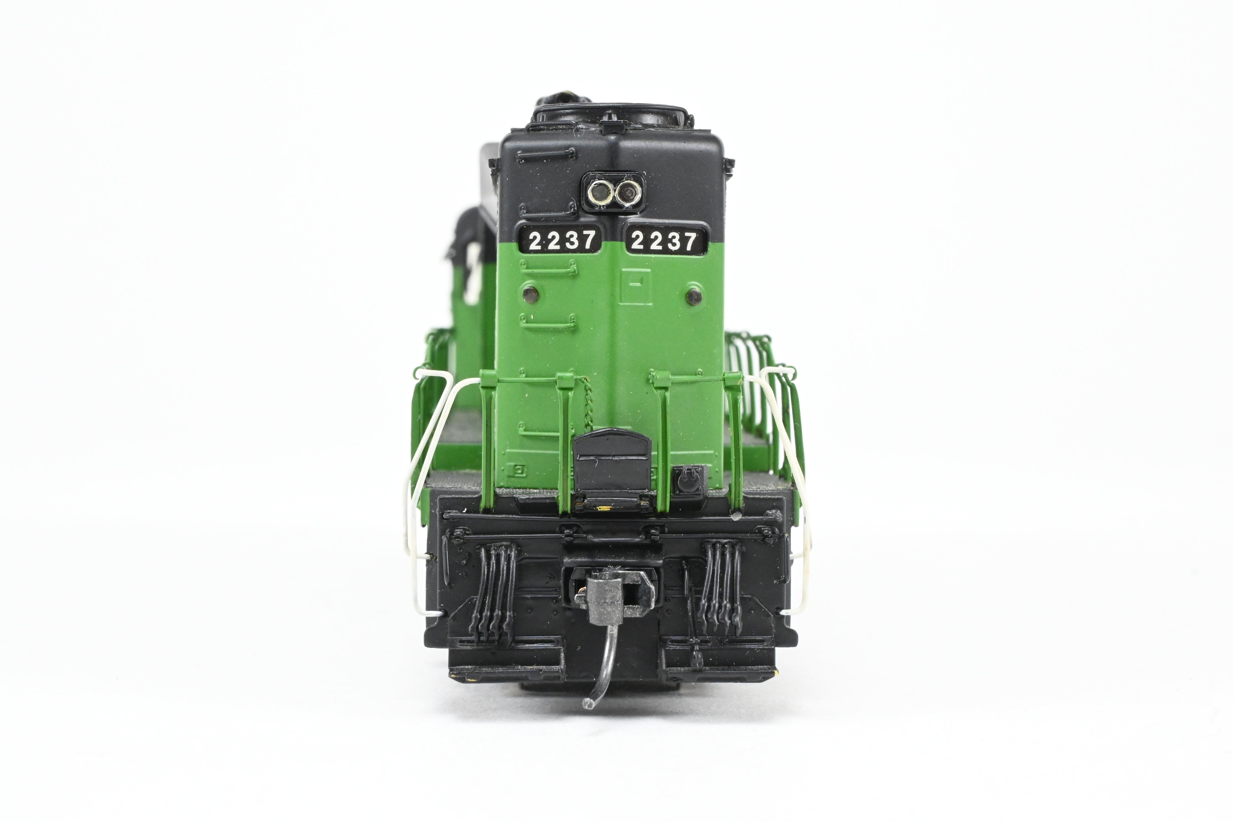 HO Scale Brass Cylinder - Challenger Imports Burlington Northern EMD GP30 Phase II Freight Model in Replacement Box