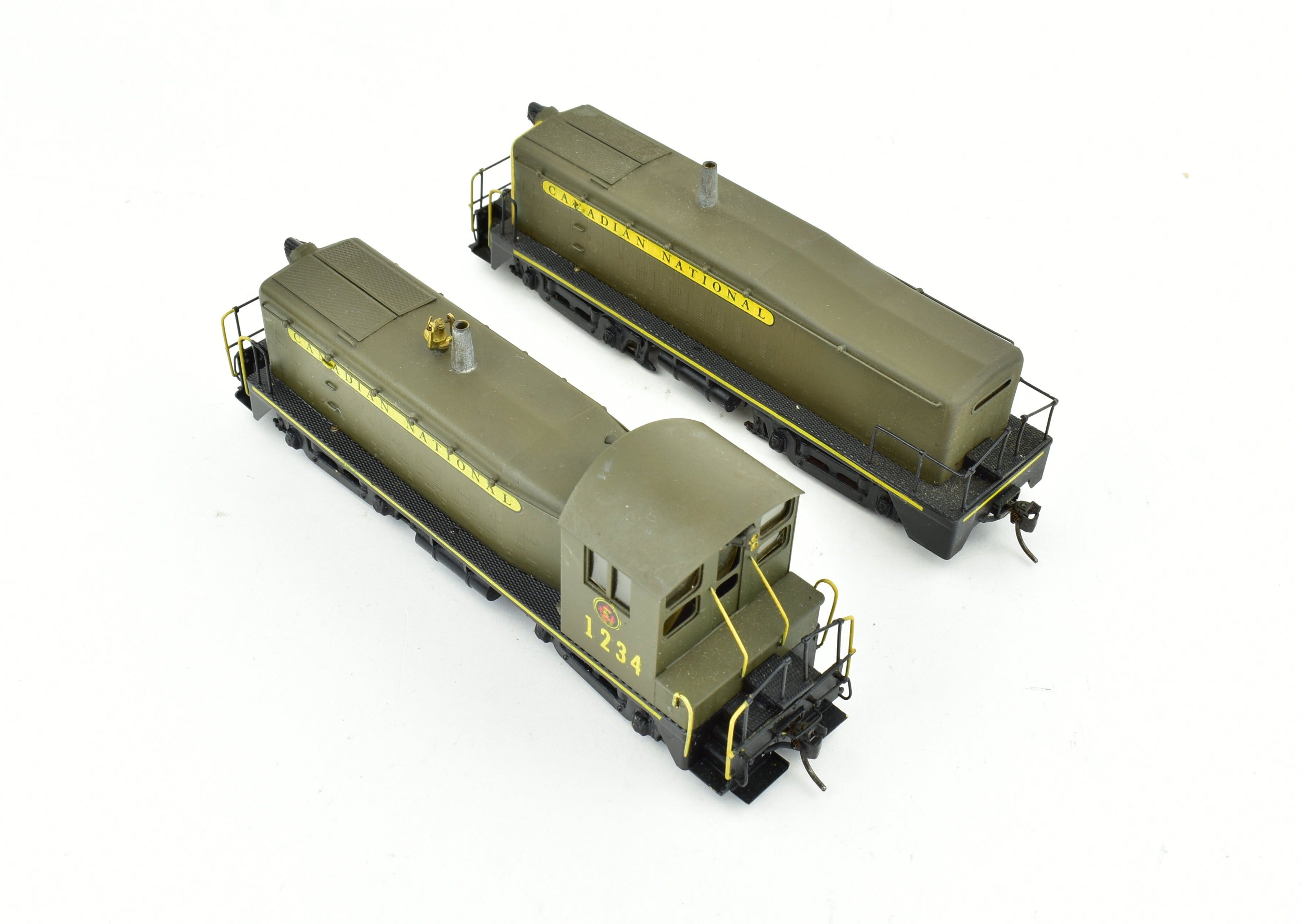 HO Scale Brass Model Trains - Canadian National Railway (CNR) EMD TR - 6 1600 HP Cow and Calf Unit Diesel Train Set by Brass Trains, Inc.