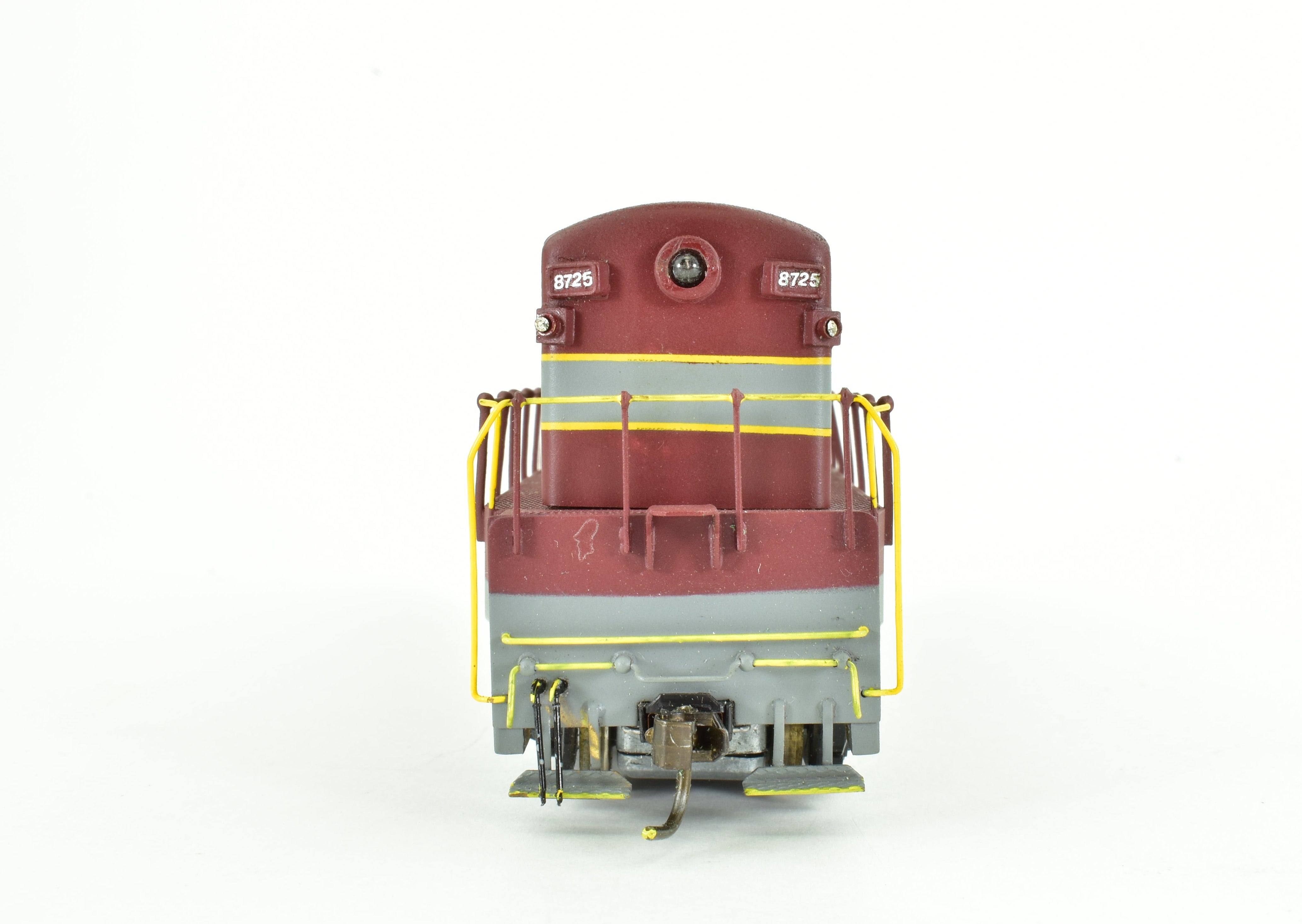HO Scale Brass Red Ball Canadian Pacific Fairbanks Morse H - 24 - 66 Trainmaster Model Train with Incorrect Box