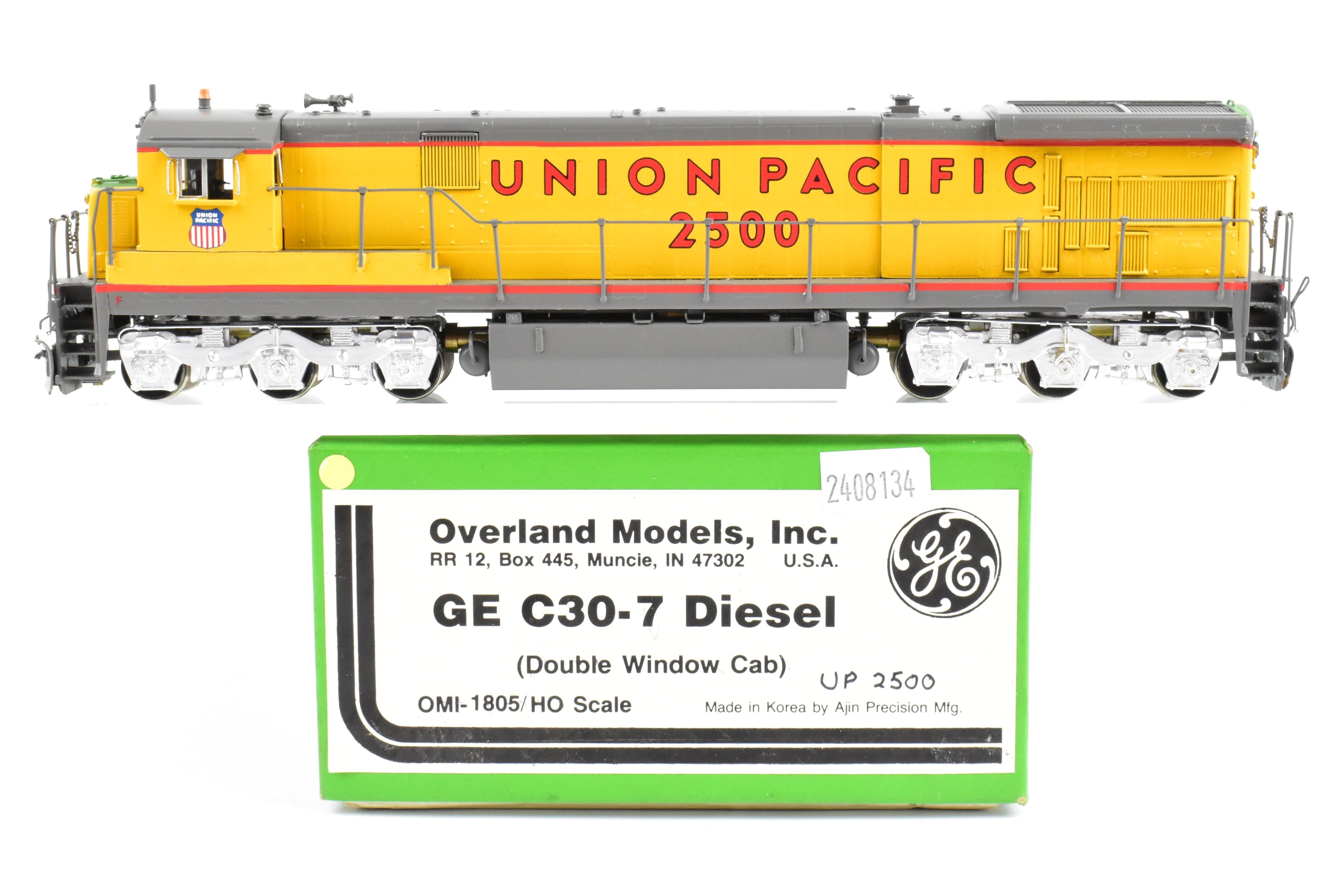 HO Brass OMI Union Pacific GE C30 - 7 Double - Window Cab Custom Painted in Yellow/Gray #2500