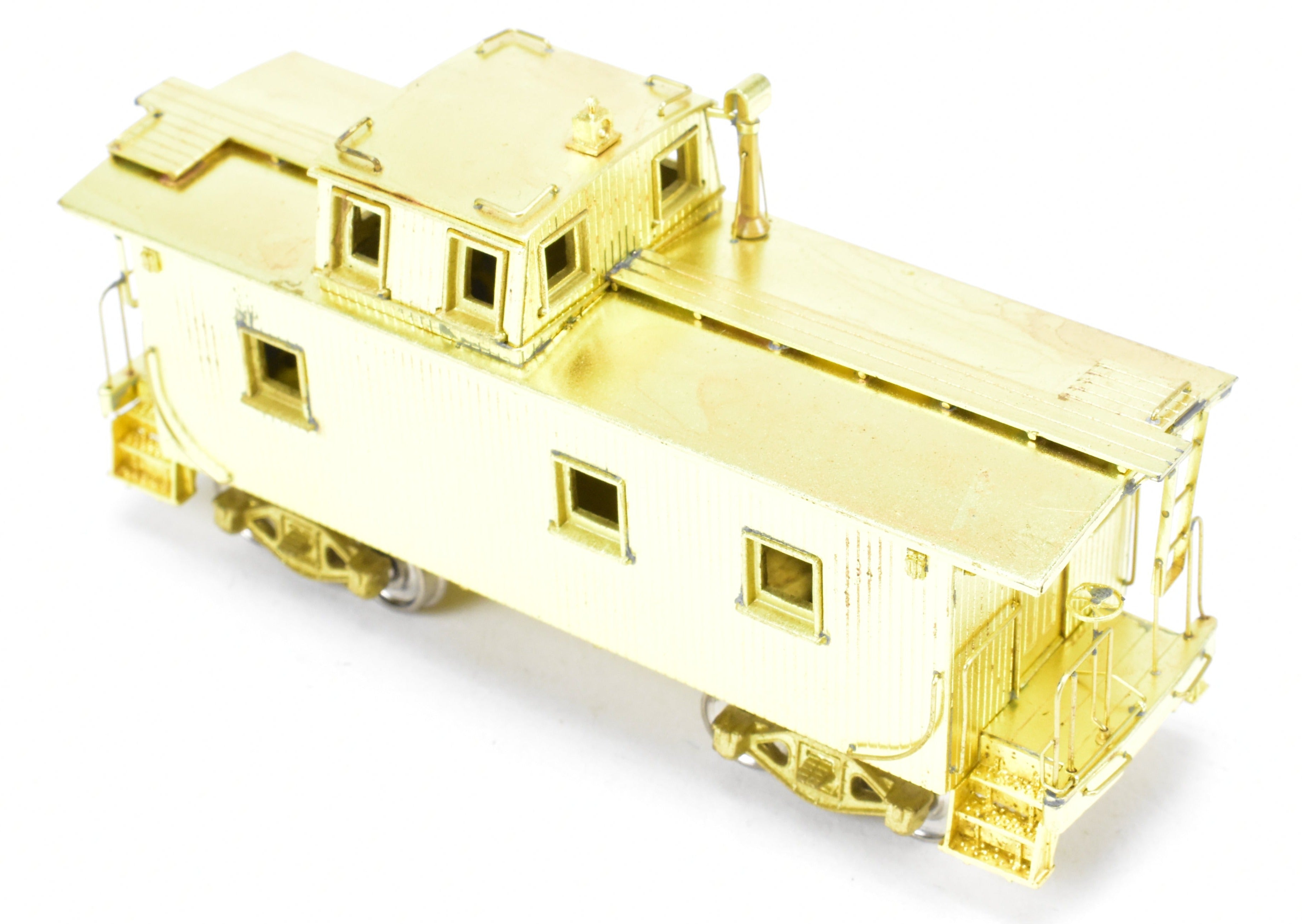 HO Scale Brass Construction Alco Models New York Central (NYC) 24-Foot Offset Cupola Wood Caboose Model