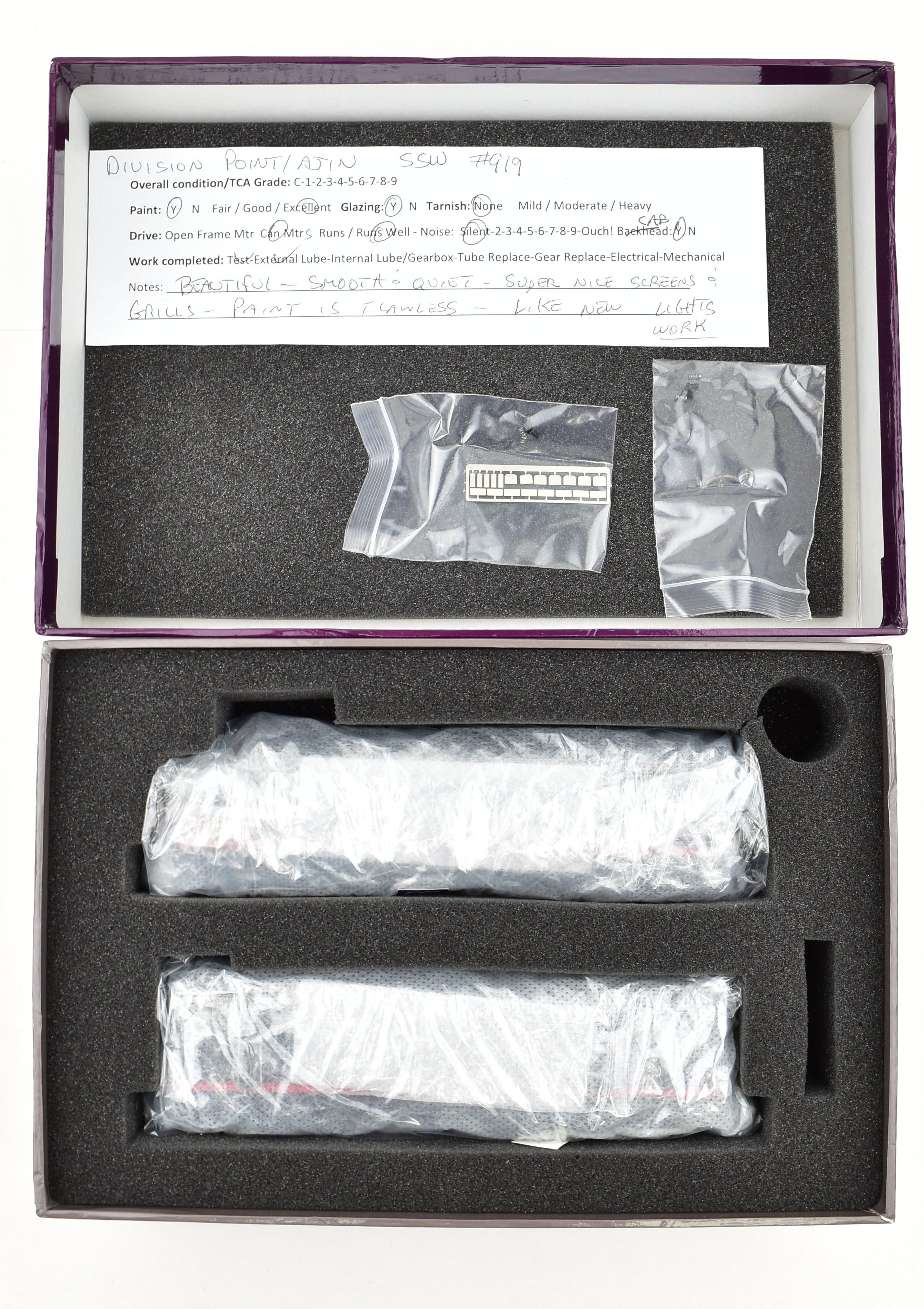 High - Quality HO Scale Brass Division Point DVP Model - Cotton Belt EMC FTA/B Set with Factory Painting