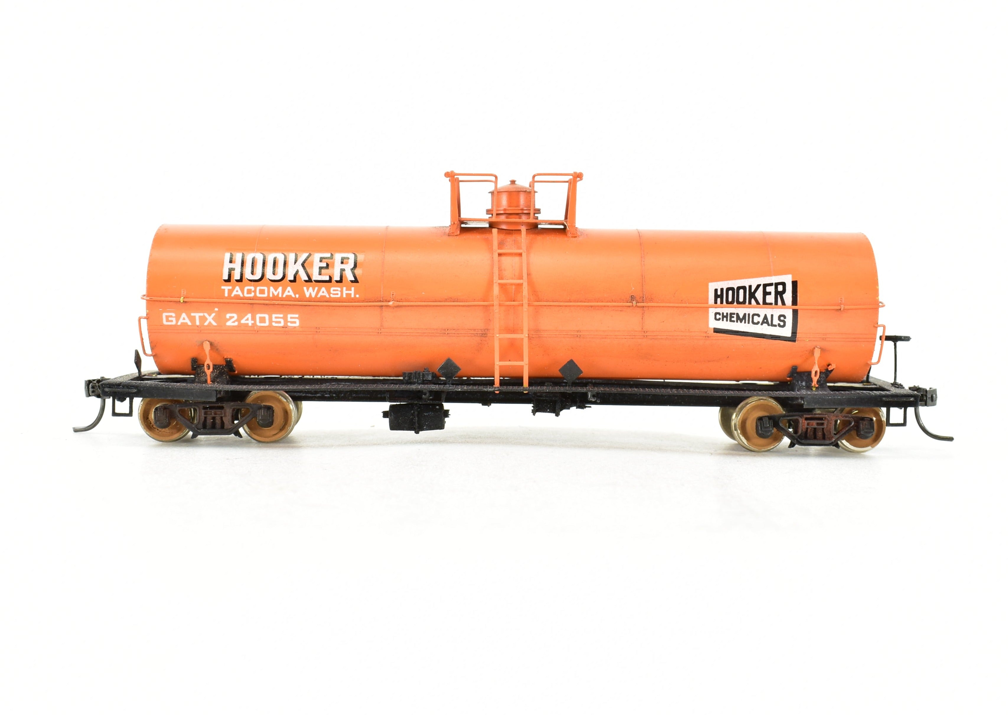 HO Scale Brass Precision Scale Co. 12,000 Gallon Weathered Orange Hooker Chemicals Tank Car Model with FP Design