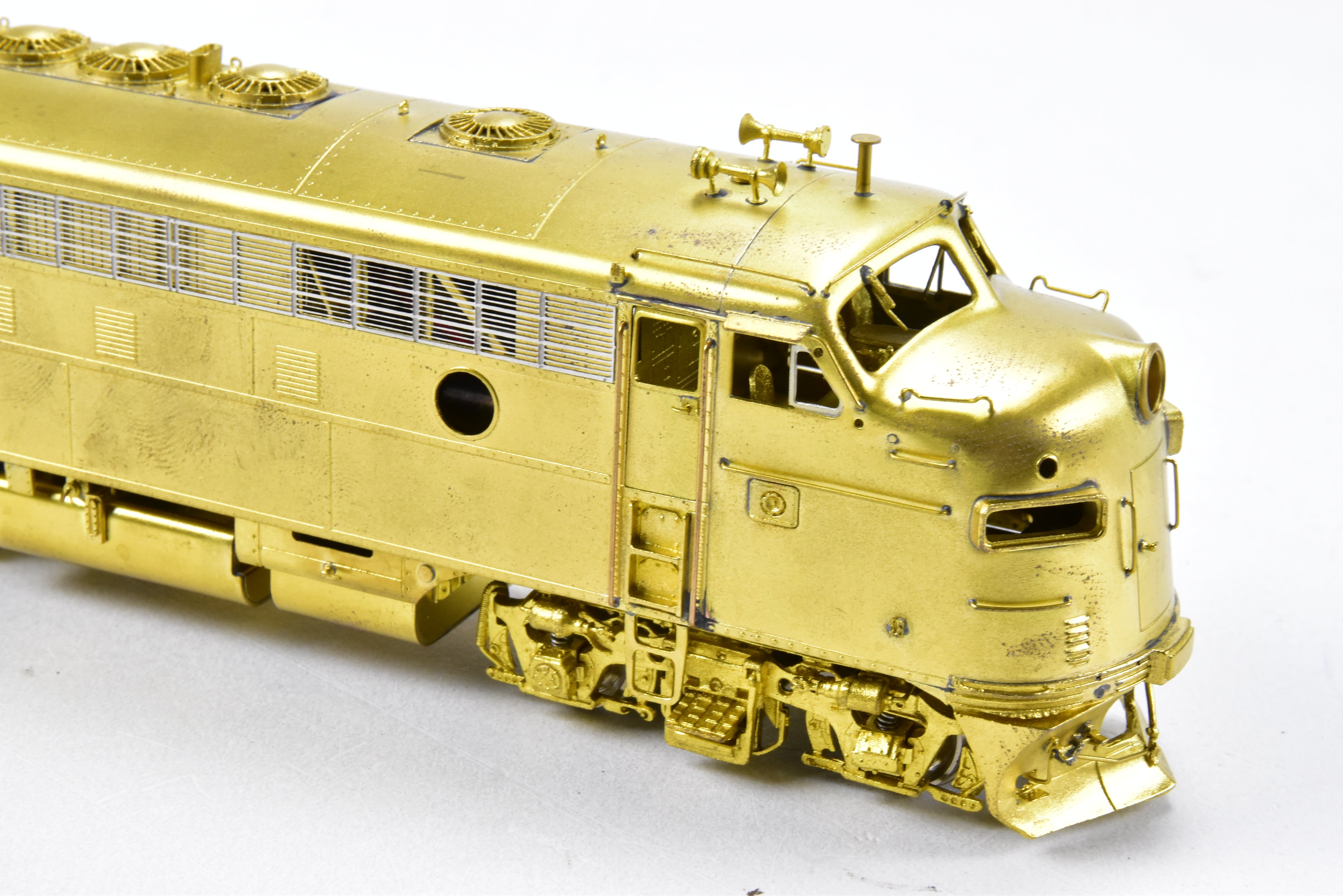 HO Scale Brass Model Train - Overland Models Inc. (OMI) Western Pacific EMD F7A Locomotives Nos. 913, 921 with Snowplow Pilot from the 1970 Era