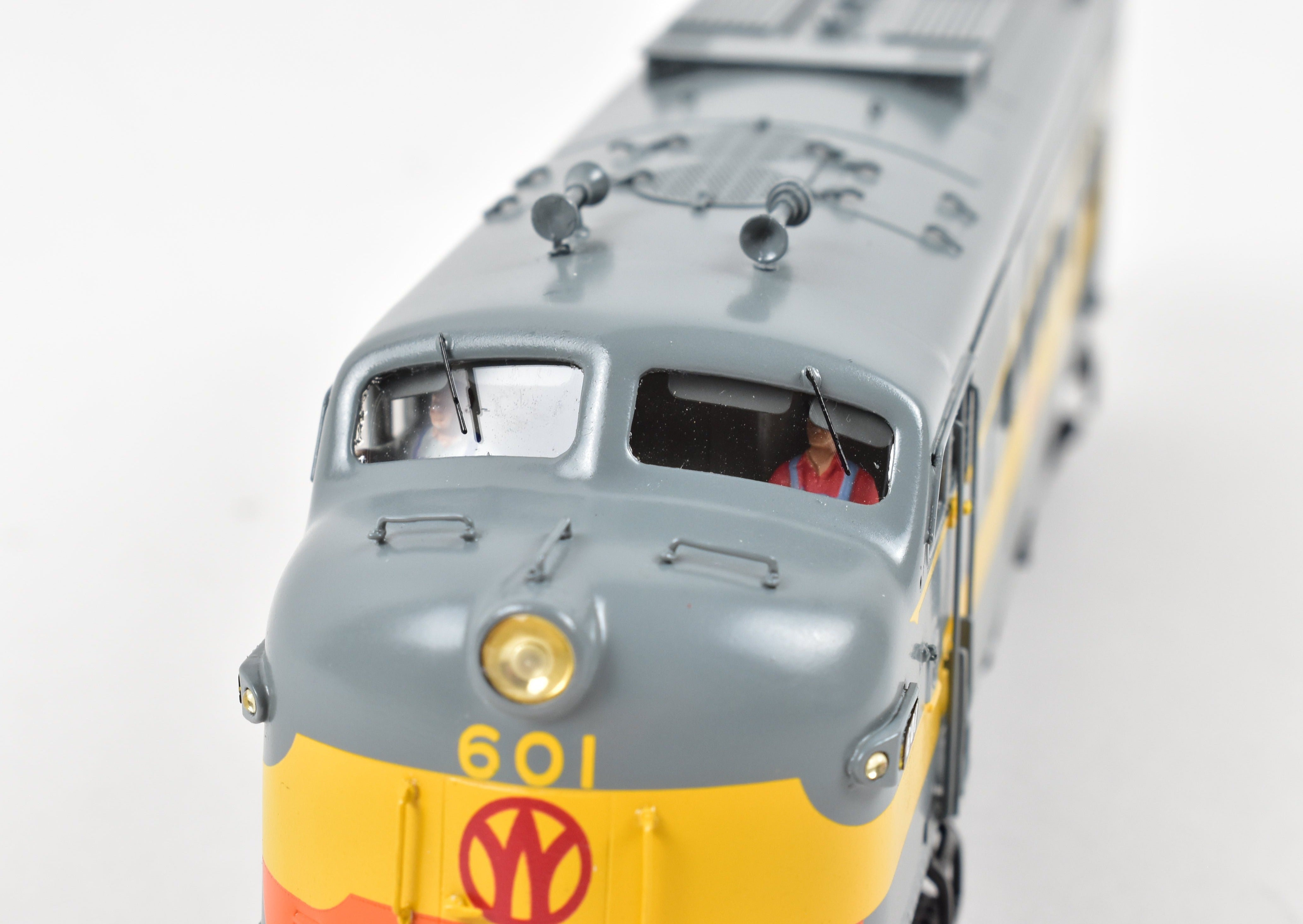 HO Scale Brass DVP Division Point NYO&W Factory Painted Locomotive Set No. 601