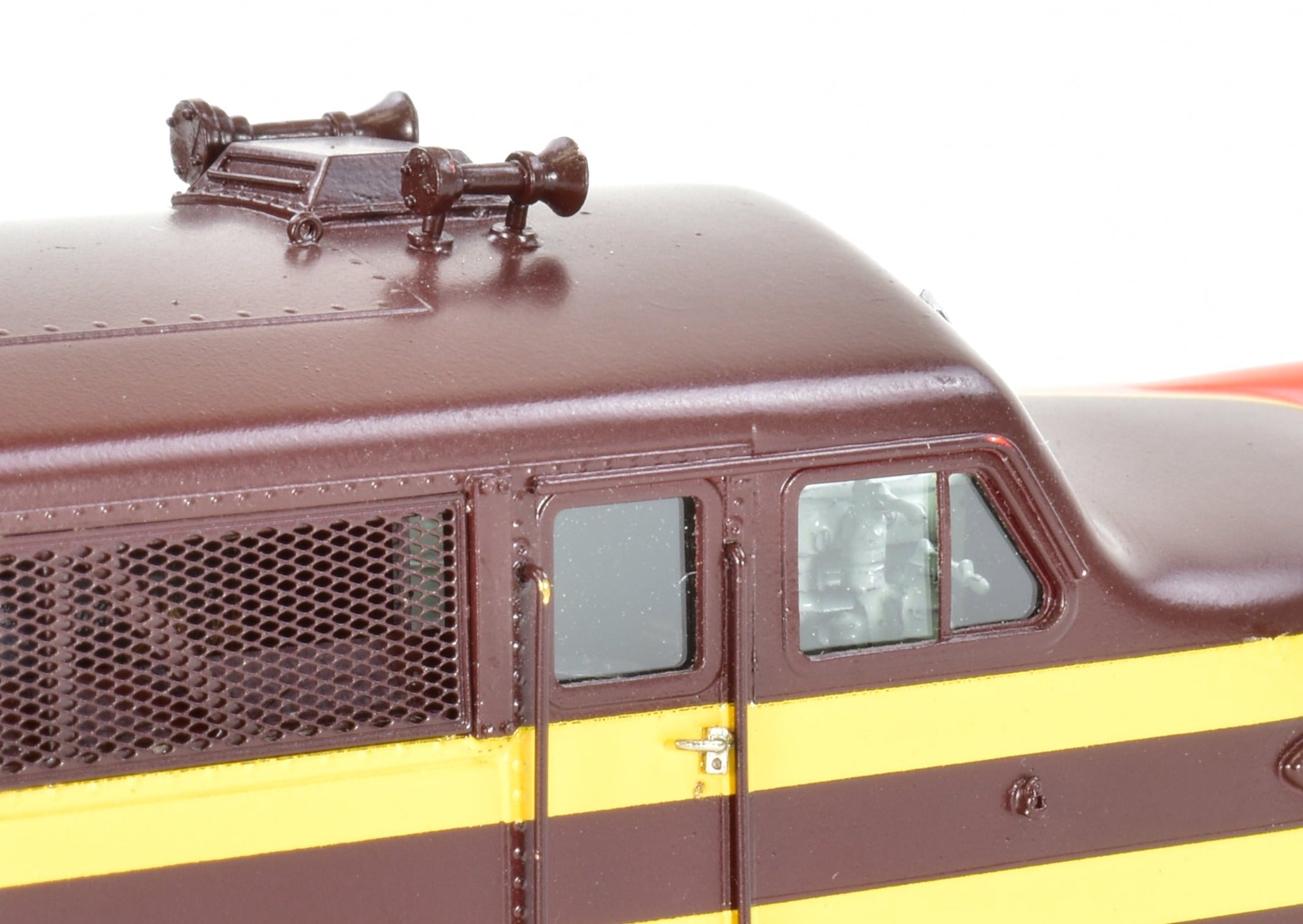 HO Scale Brass Model Train Set - Railway Classics Illinois Central 1942 Panama Limited 10-Car Set with EMD E6 AA Set F/P, Featuring ESU DCC & Sound System