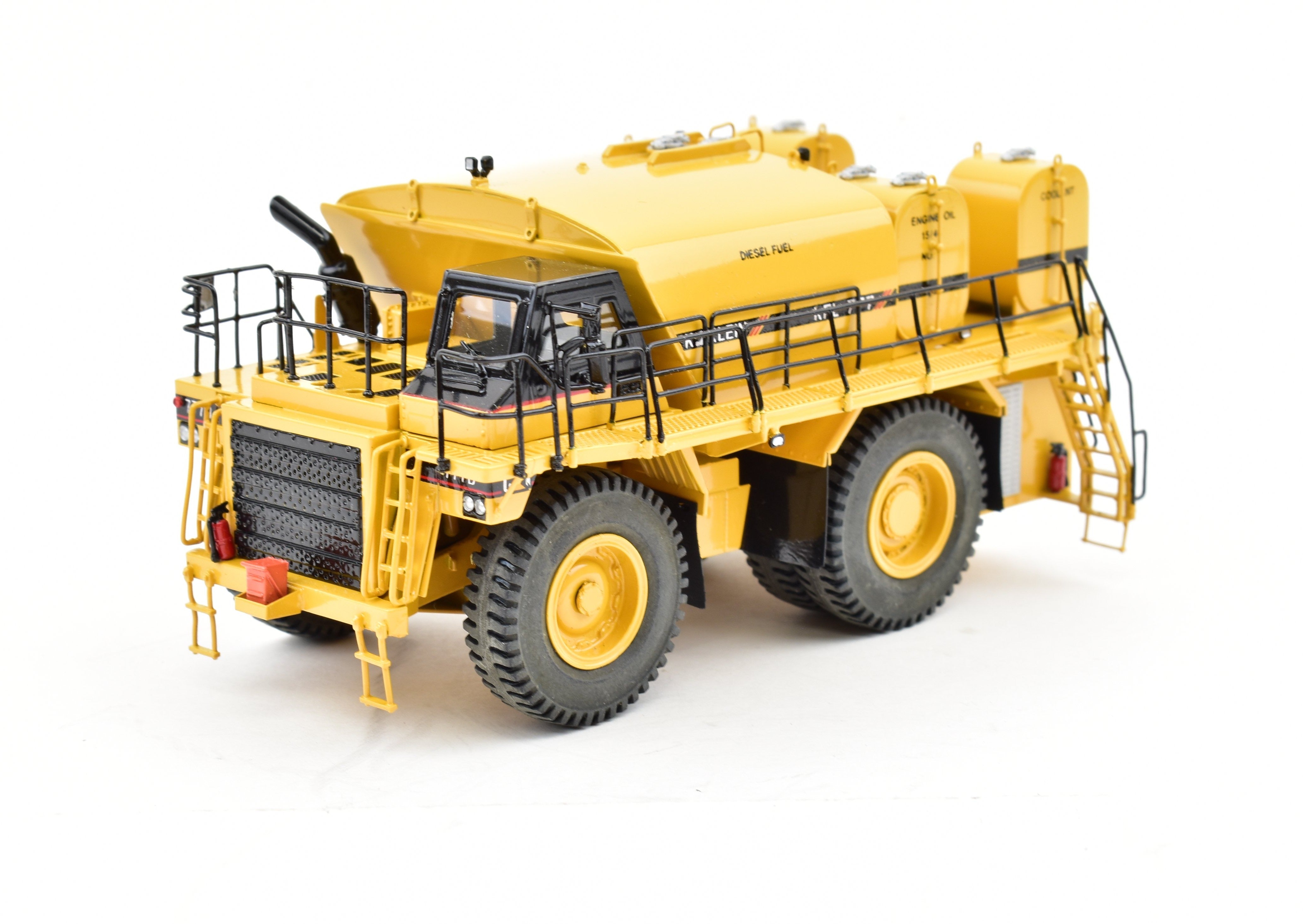 High - Quality HO Brass Construction Model - CON CCM Models No. 30020 Caterpillar KFL - 777D with Klein Fuel and Lubrication Body