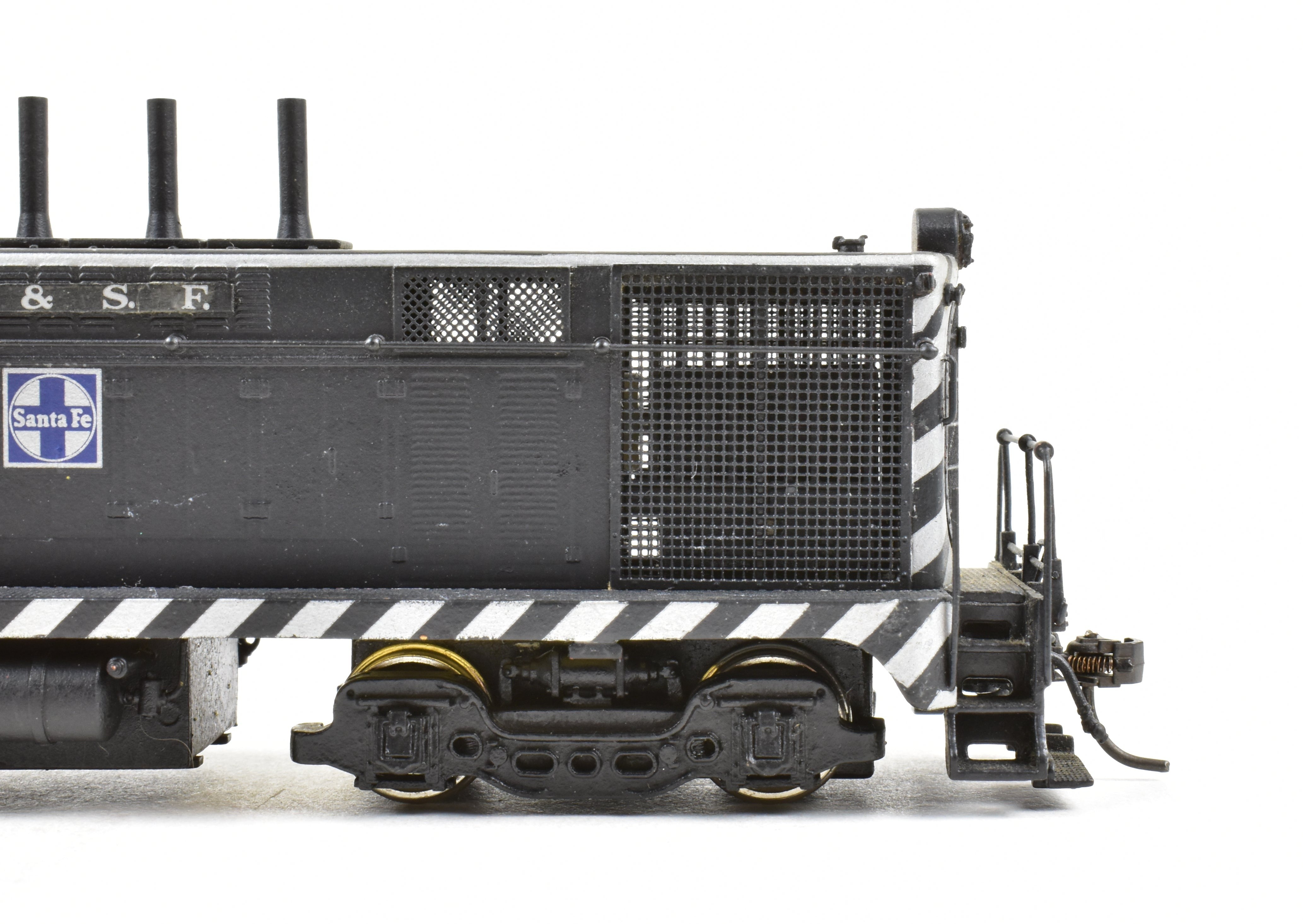 HO Scale Brass Hallmark Models ATSF - Santa Fe Baldwin VO - 1000 Diesel Switcher Model of the 1939 Version with Custom Painting