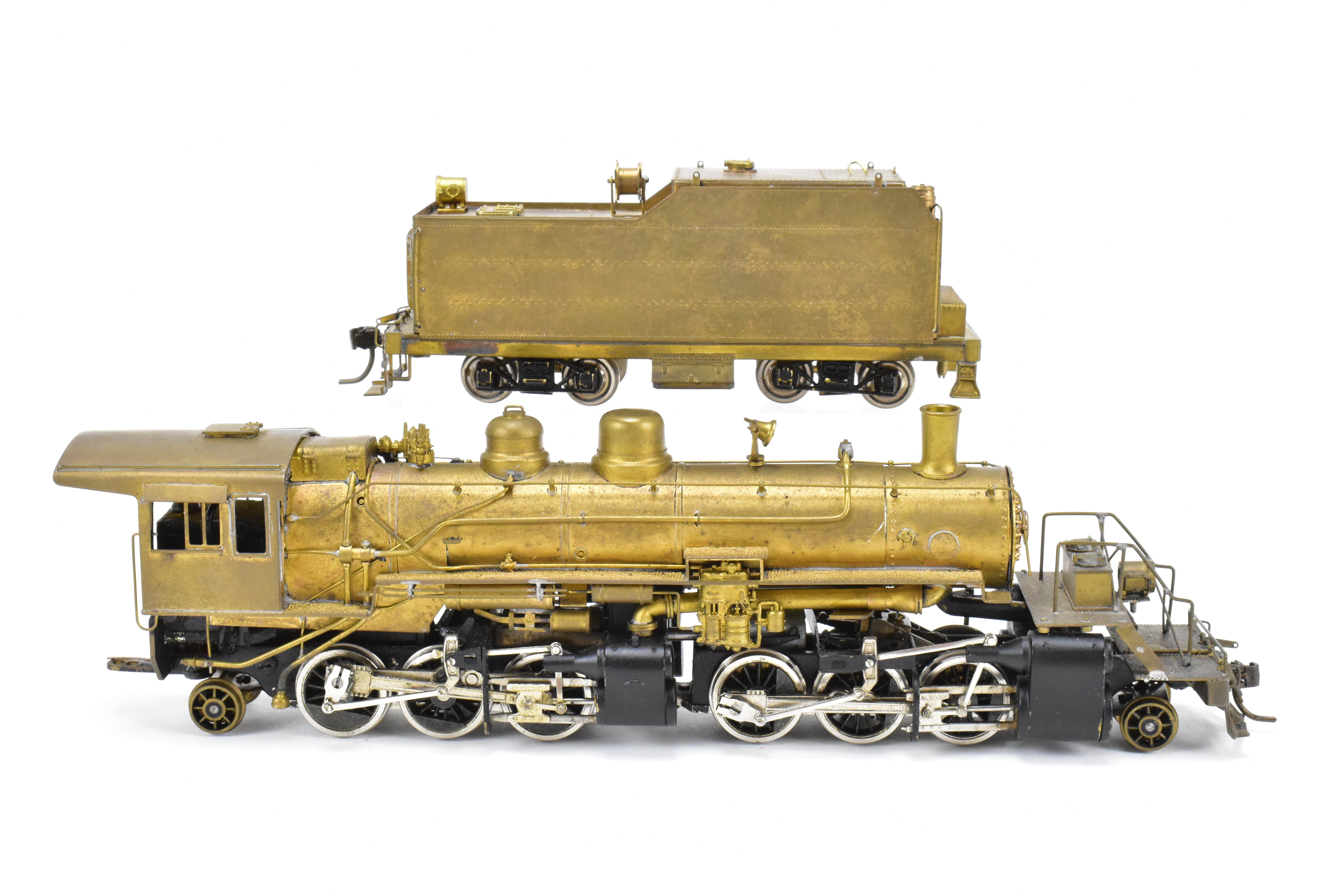 High - Quality HO Scale Brass Pacific Fast Mail Model Train - United Sierra Railroad 2 - 6 - 6 - 2, 1967 Production Run