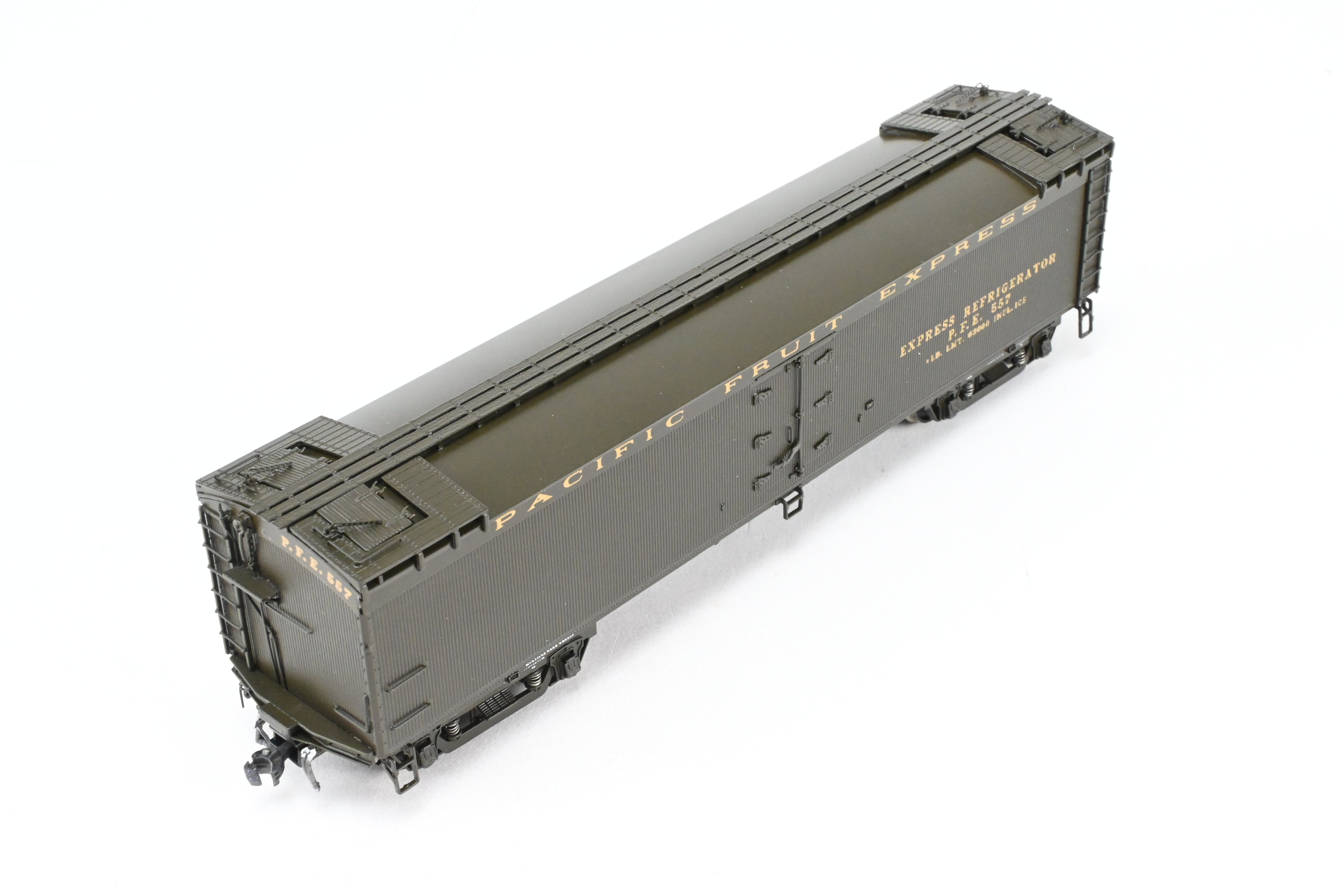 HO Brass Challenger Imports PFE Pacific Fruit Express Early Refrigerator Car FP #557