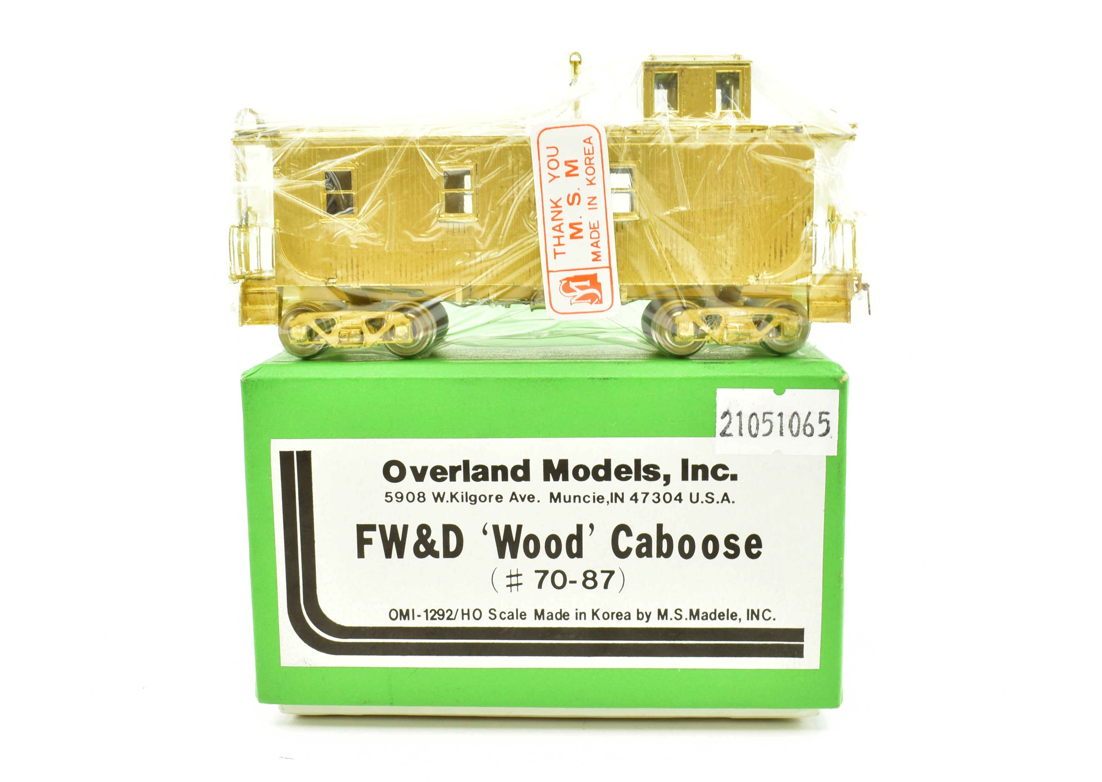 HO Scale Brass FW&D - Ft. Worth & Denver CB&Q Wood Caboose by OMI, Factory New