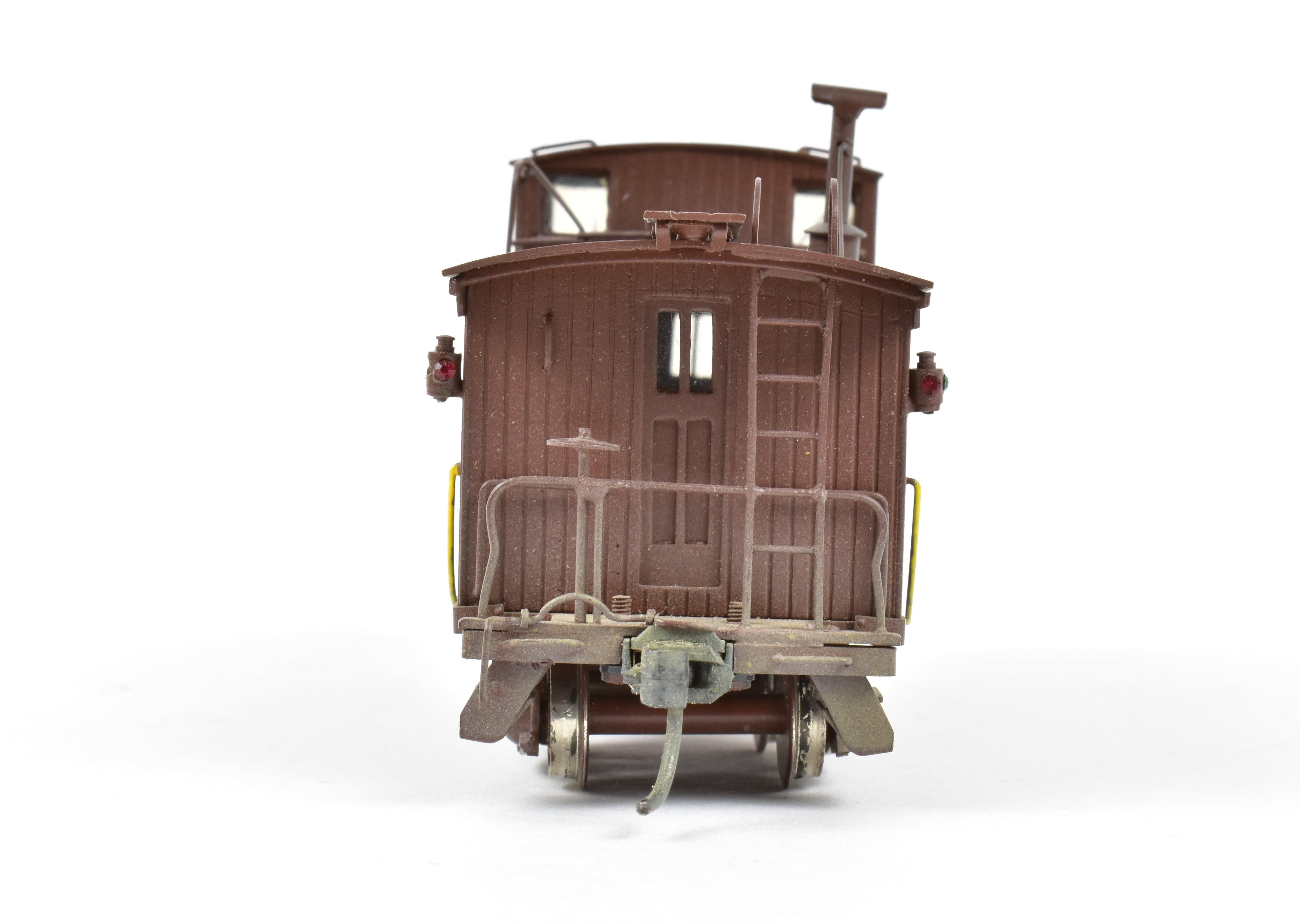 HO Scale Brass PFM - United Custom - Painted Northern Pacific Wood Caboose Model for Train Enthusiasts