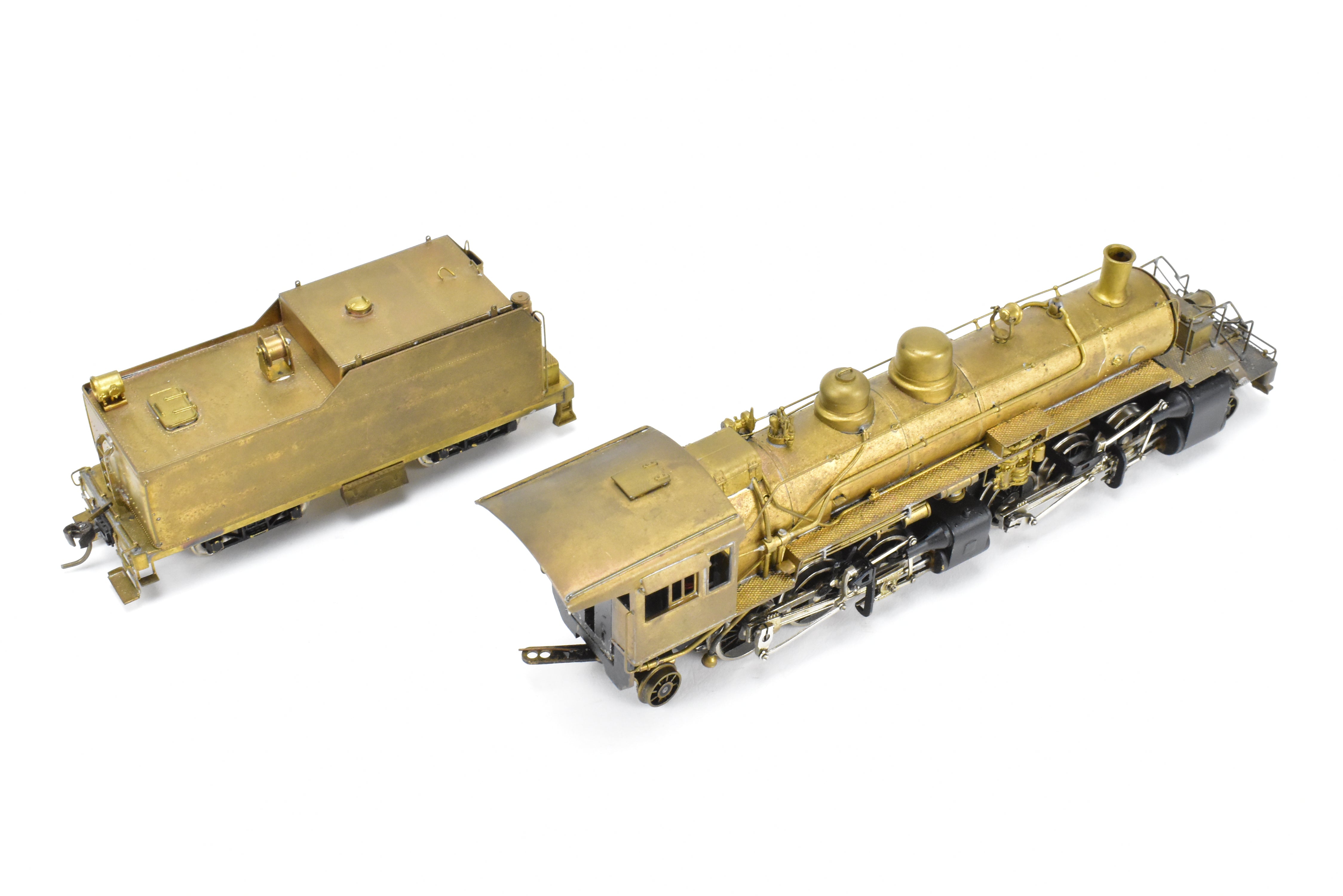 High - Quality HO Scale Brass Pacific Fast Mail Model Train - United Sierra Railroad 2 - 6 - 6 - 2, 1967 Production Run