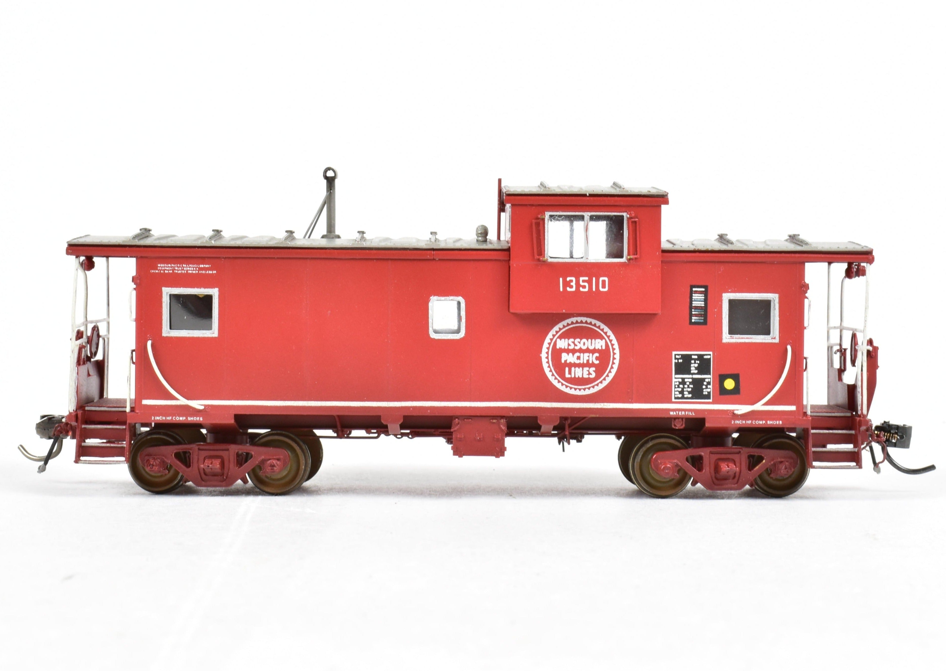 HO Scale Brass OMI Missouri Pacific International W-V Caboose, Pro-Painted & Weathered