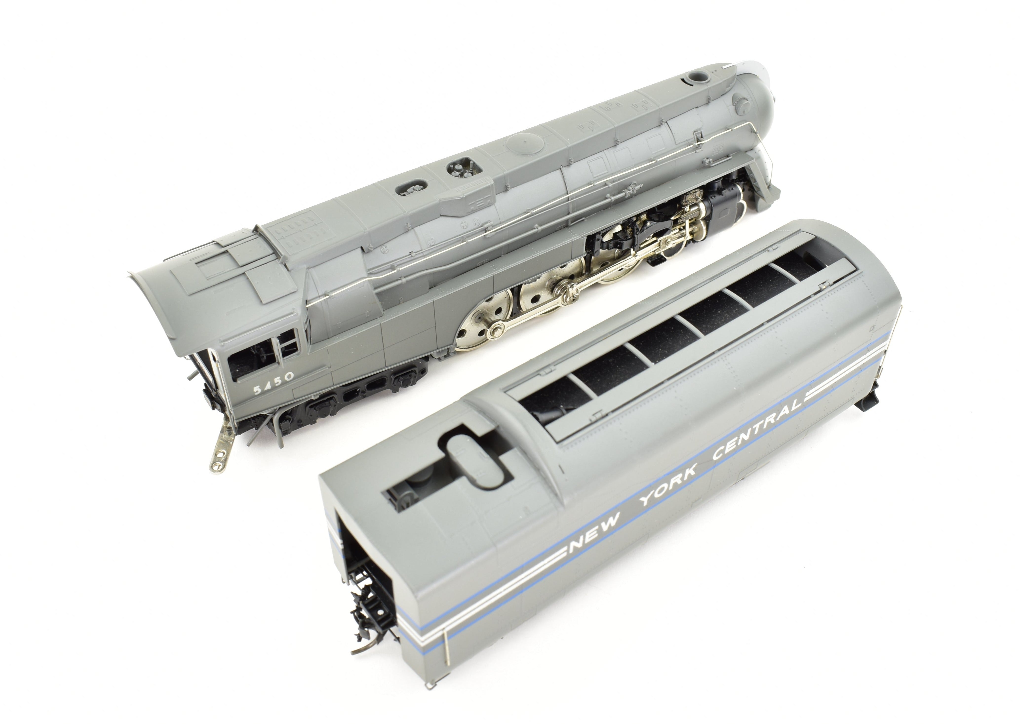 High - Quality HO Scale Brass Model Train Imported from NYC - New York Central J - 3A 4 - 6 - 4 Streamlined Hudson 20th Century Ltd FP No. 5450