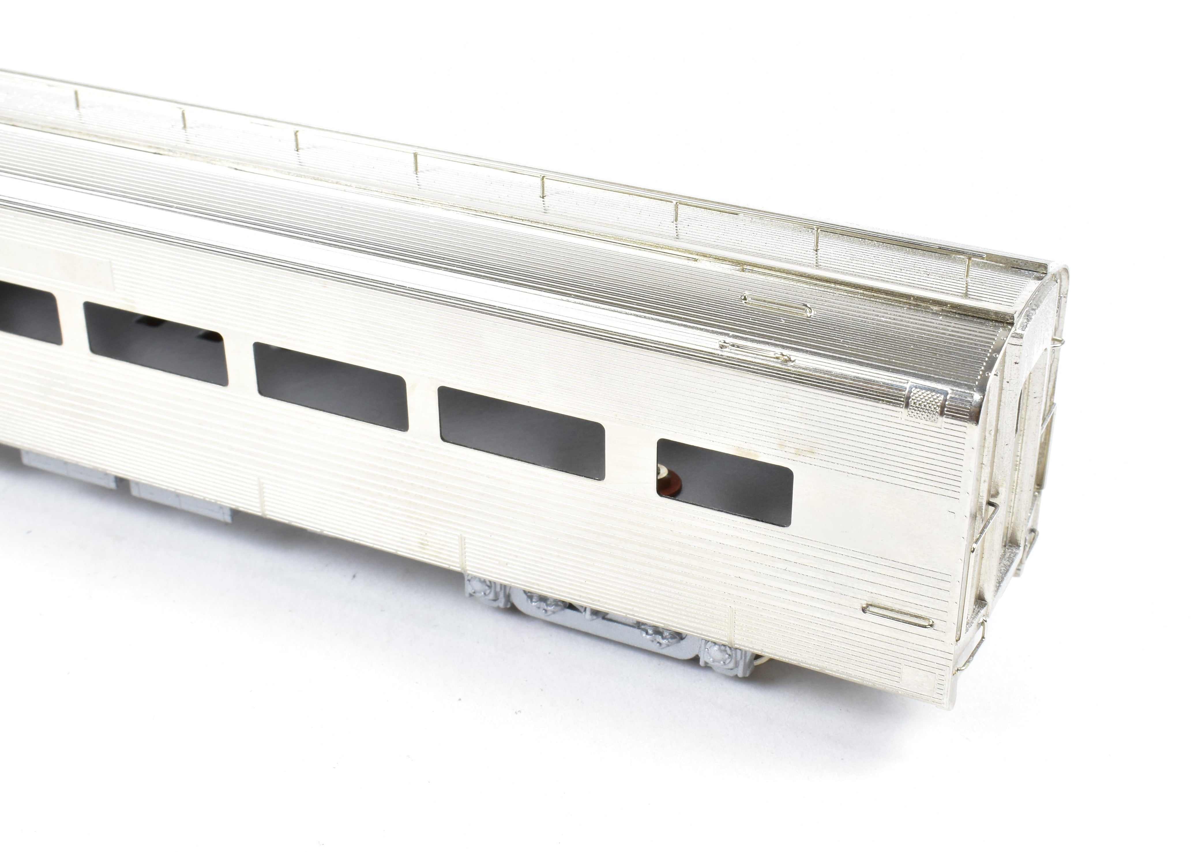 HO Scale Brass Model of the Oriental Limited CB&Q - Burlington Route Twin Cities Zephyr Diner (196 - 197)