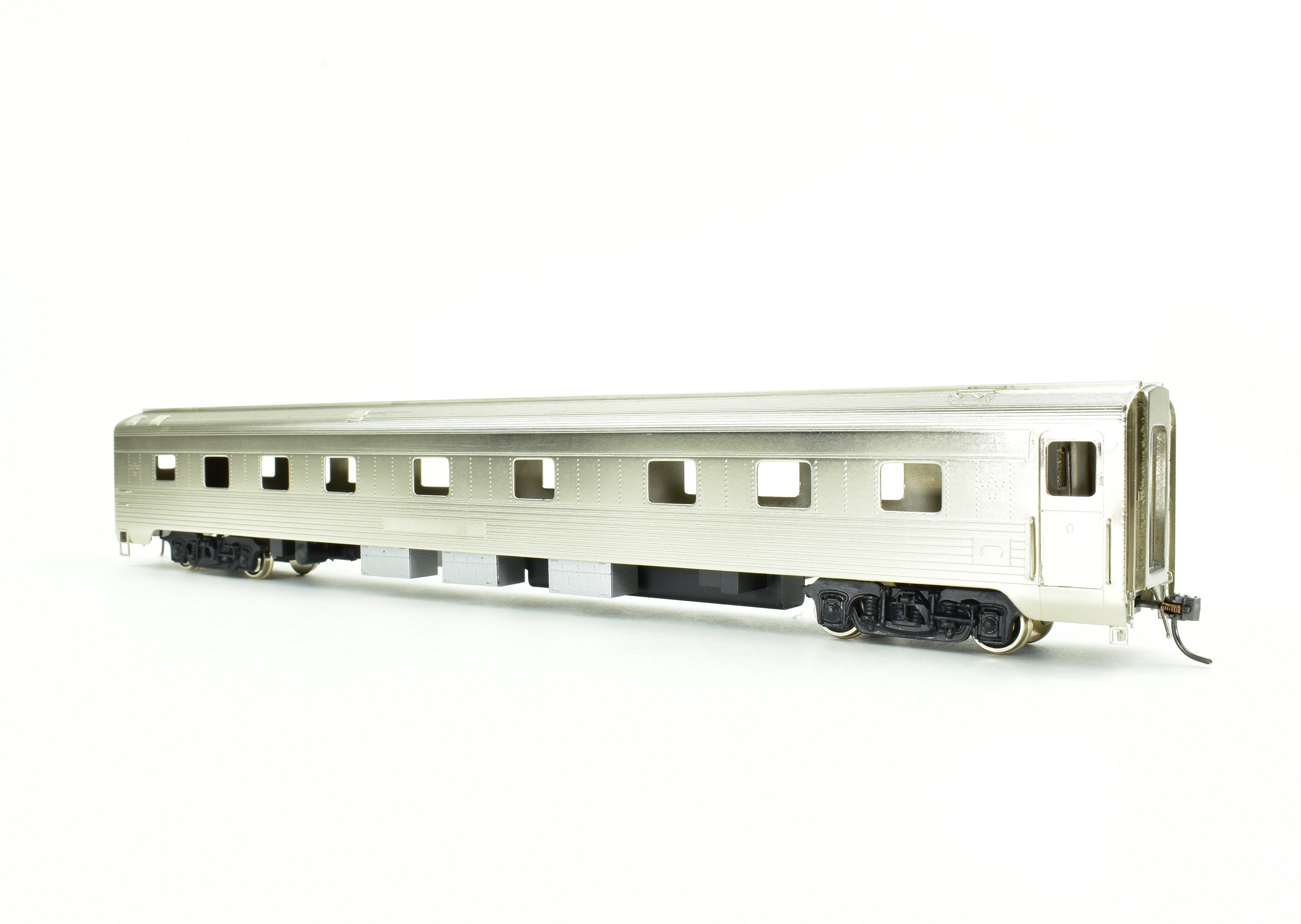 HO Scale Brass Model Train Sleeper by S. Soho & Co. - Canadian Pacific Railroad Chateau Latour 8-1-3-4 Lightweight Design