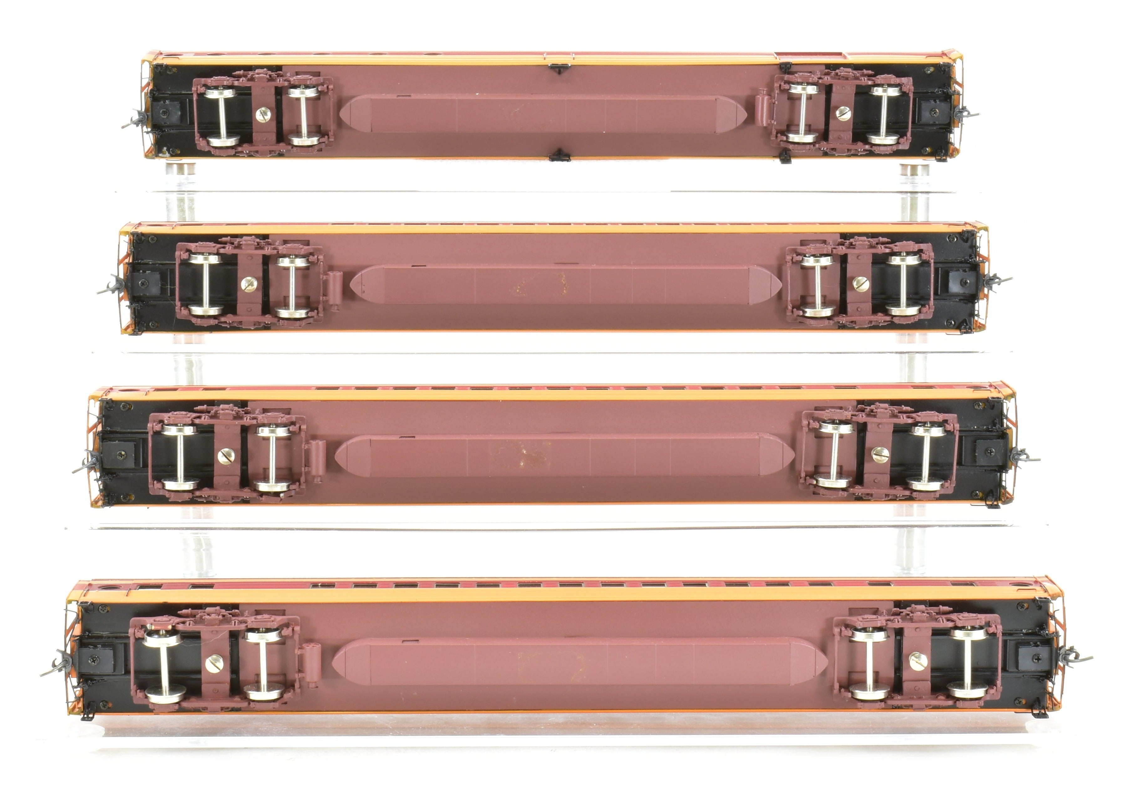 HO Scale Brass Model Train Set - Precision Scale Co. Milwaukee Road 1939 Hiawatha 9 - Car Factory - Painted Set