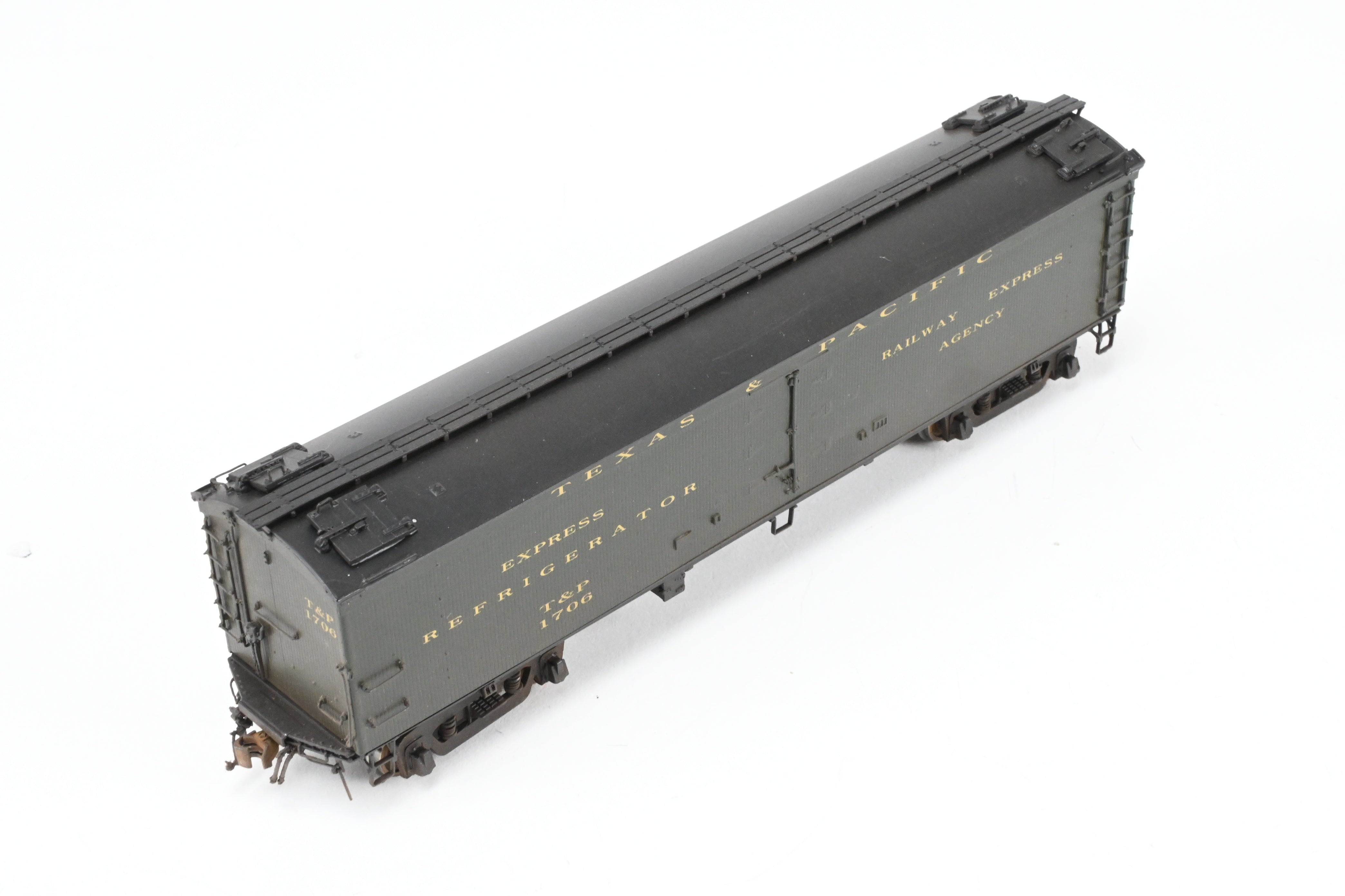 HO Scale Brass Precision Scale Co. Texas & Pacific 53' 6 Reefer with Miner Brake System