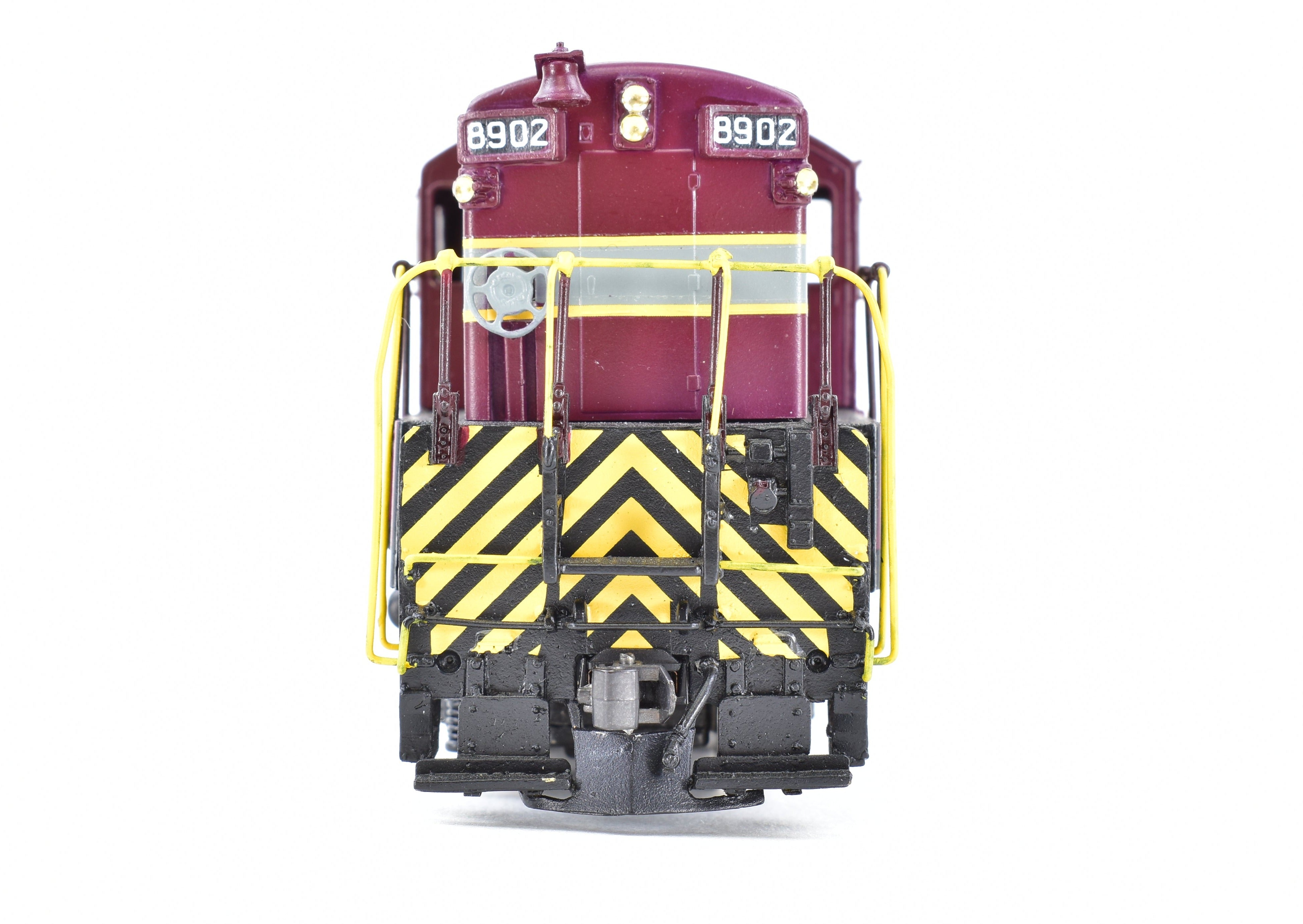 High - Quality HO Scale Brass Alco Model Train of Canadian Pacific Fairbanks Morse FM H - 24 - 66 Professionally Painted No. 8902 with New Northwest Short Line Gears