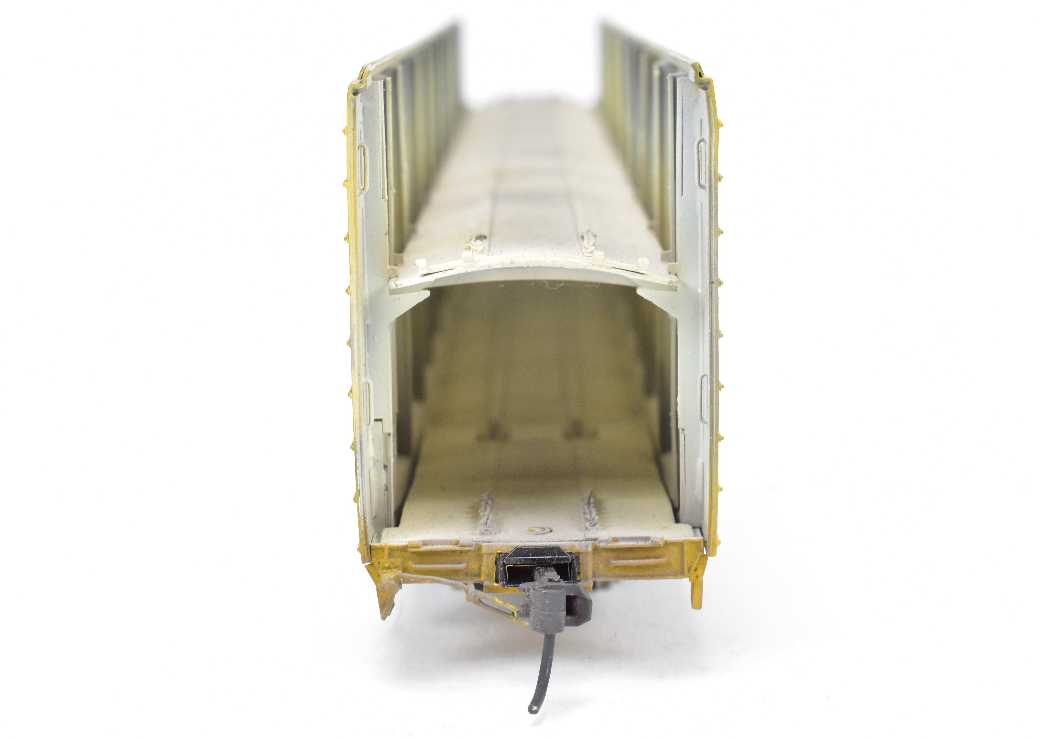 HO Scale Brass Model Railroad Auto Rack Bi - Level Freight Car by Overland Models, Inc. for Union Pacific, Safe - T - Pack Design, No. 800022