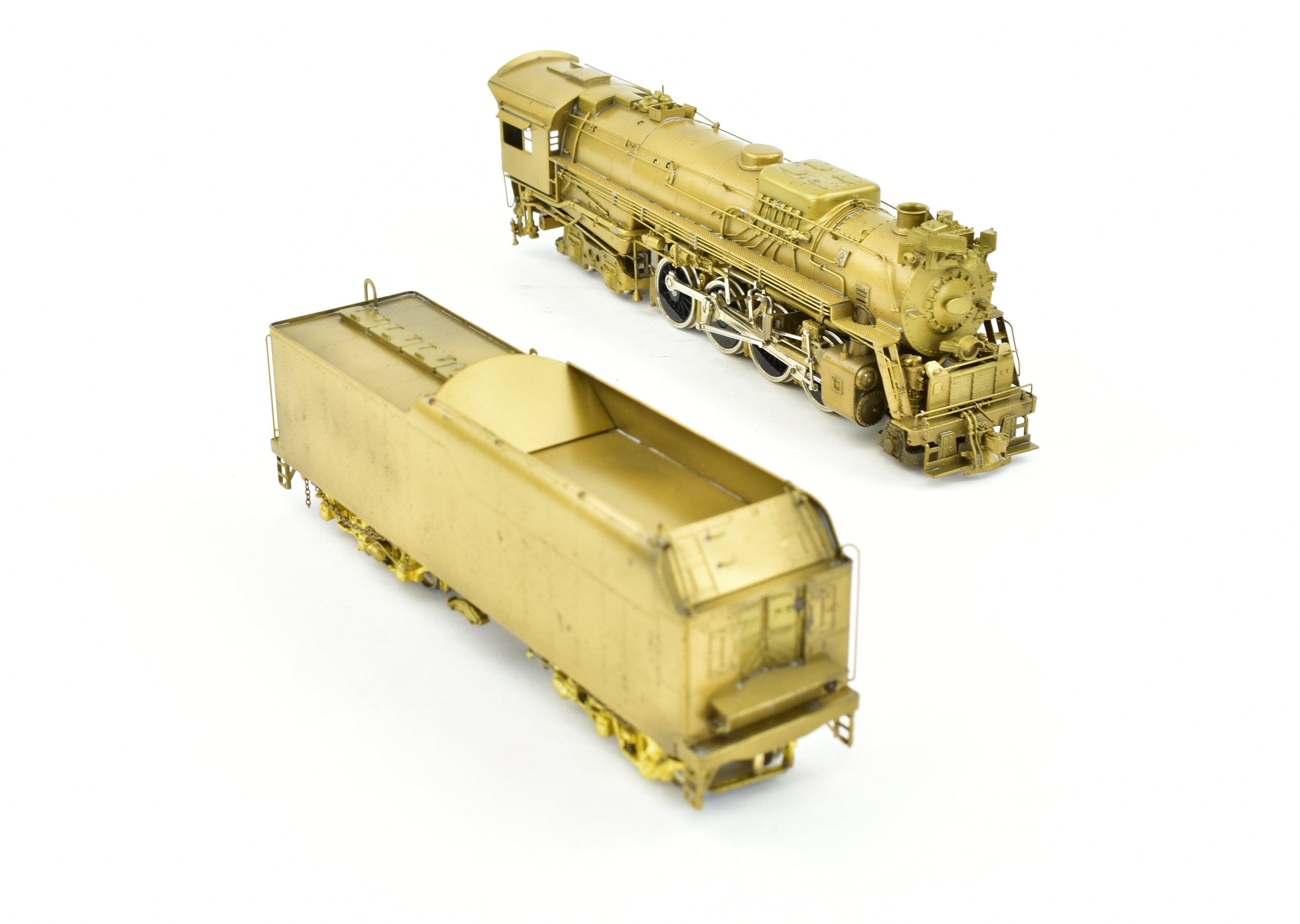 High - Quality HO Scale Brass Pacific Fast Mail (PFM) Model Train - United C&O, Chesapeake & Ohio 2 - 8 - 4 Alco Kanawha, 1977 Edition