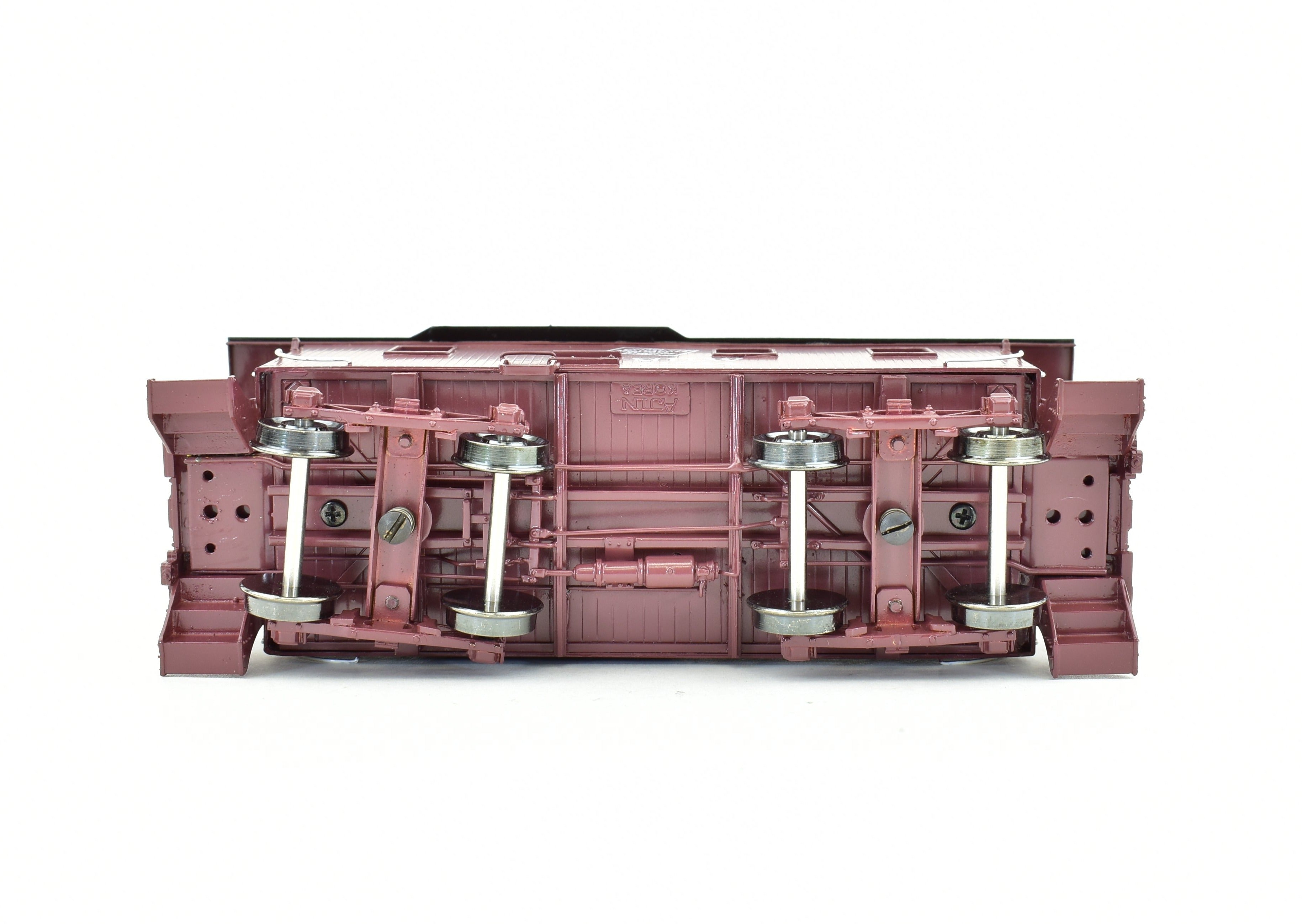 HO Scale Brass OMI Milwaukee Road 24' Wood Caboose by Overland Models