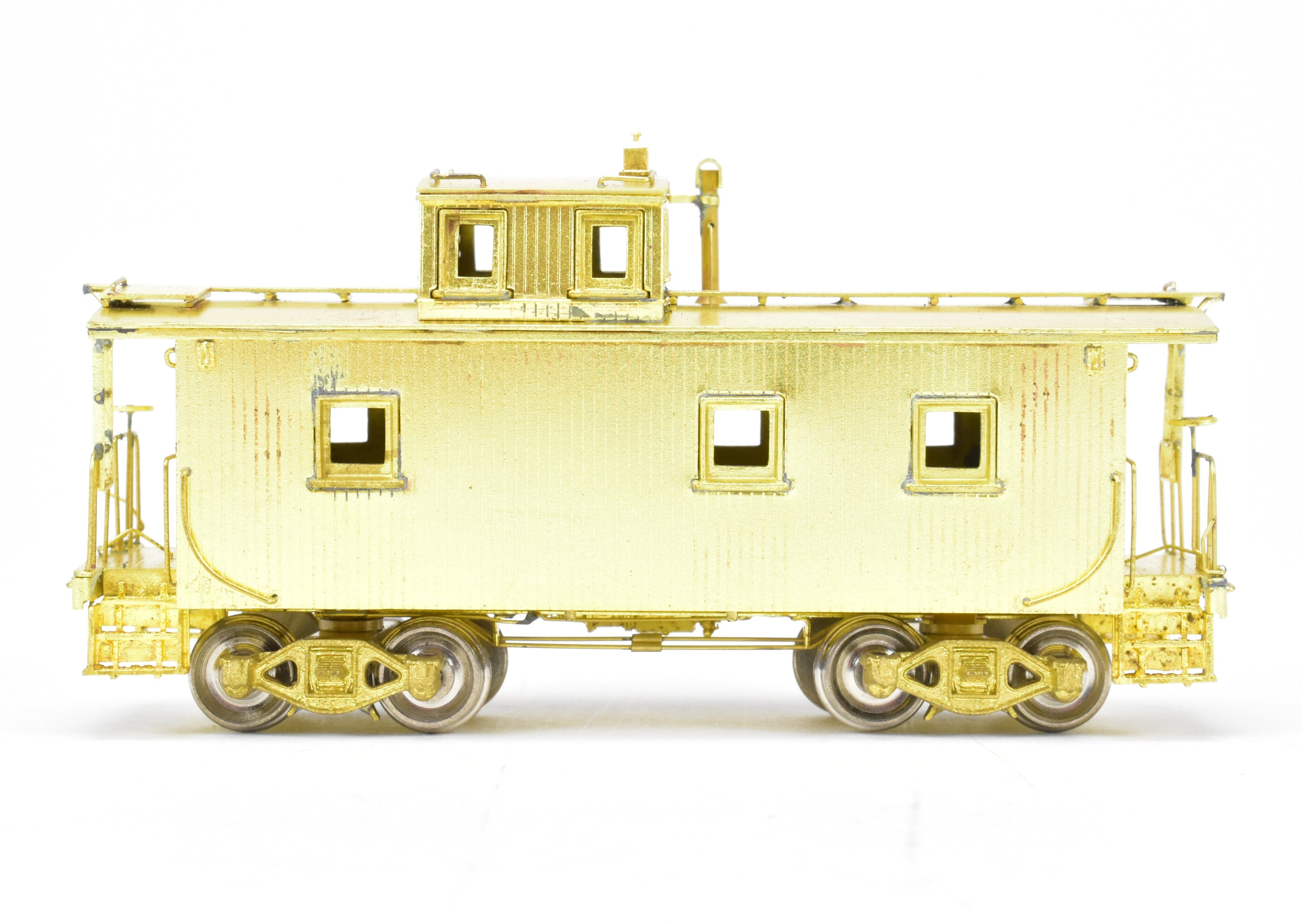 HO Scale Brass Construction Alco Models New York Central (NYC) 24-Foot Offset Cupola Wood Caboose Model