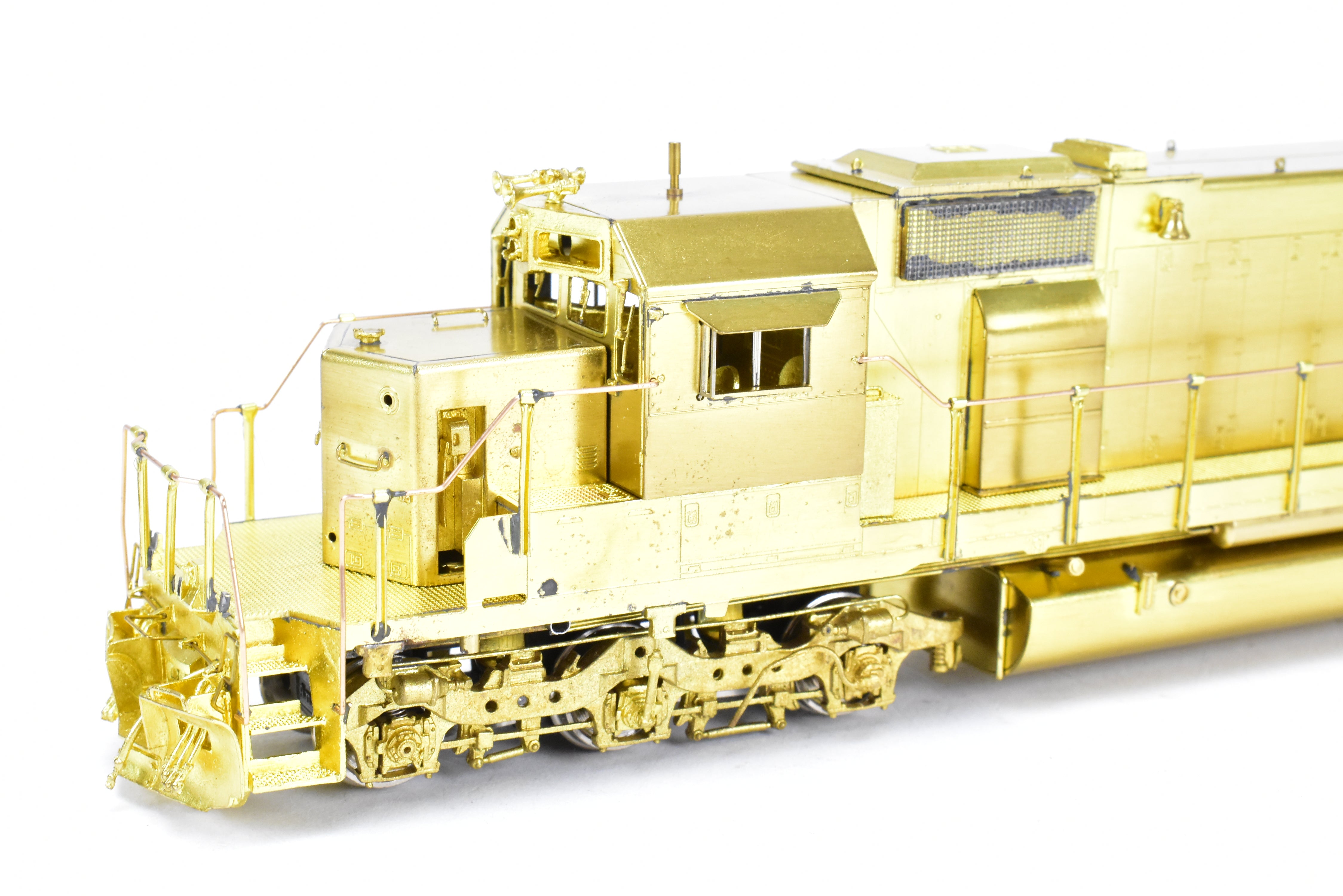HO Scale Brass Locomotive Model by Overland Models Inc. - Missouri Pacific EMD SD40-2 without Dynamic Brakes and with Early Radiator Screens, Road Numbers 3090 - 3321